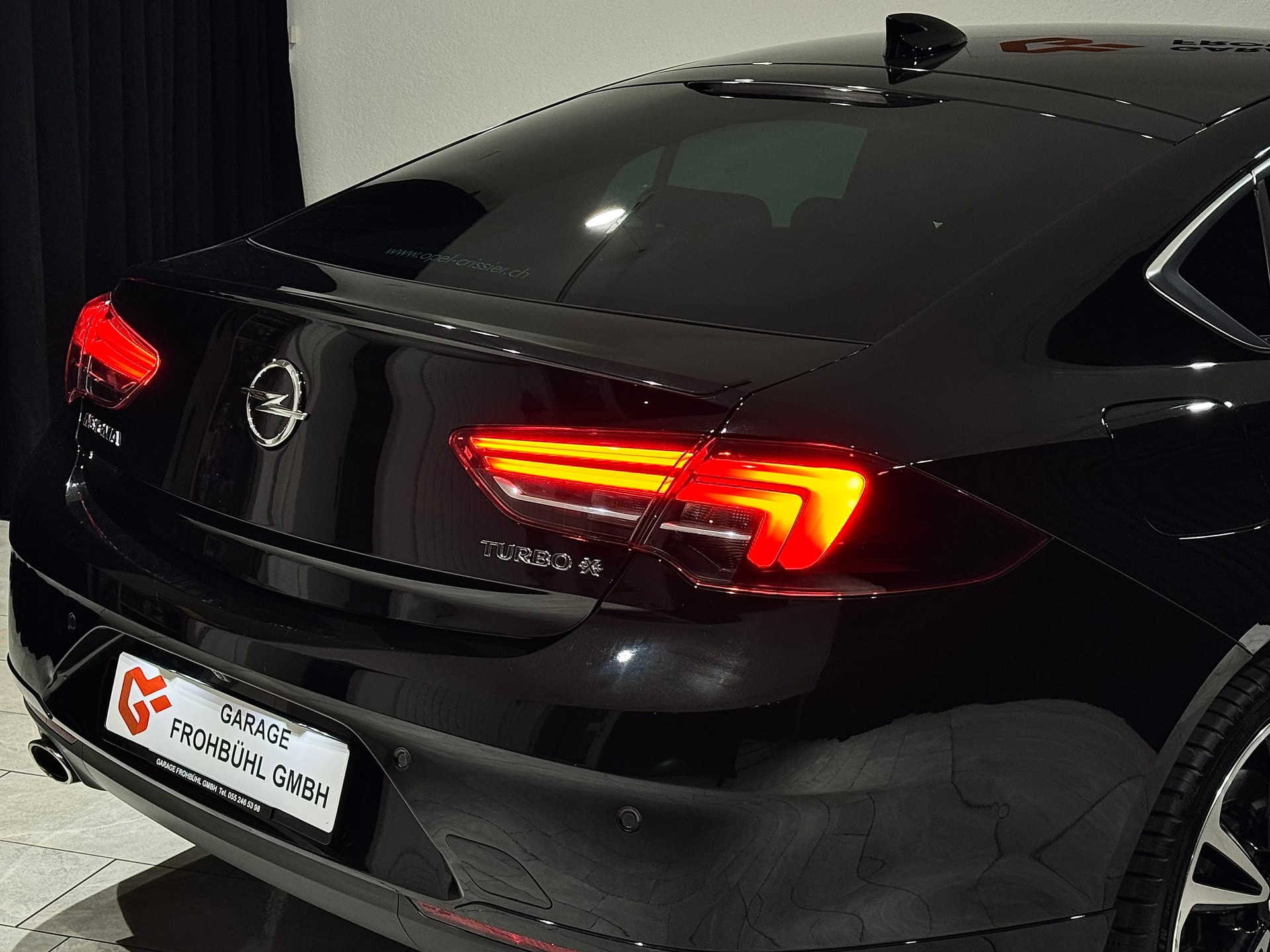 OPEL Insignia 2.0 T Grand Sport Excellence 4WD Automat | 1.Hand | CH |-image-9