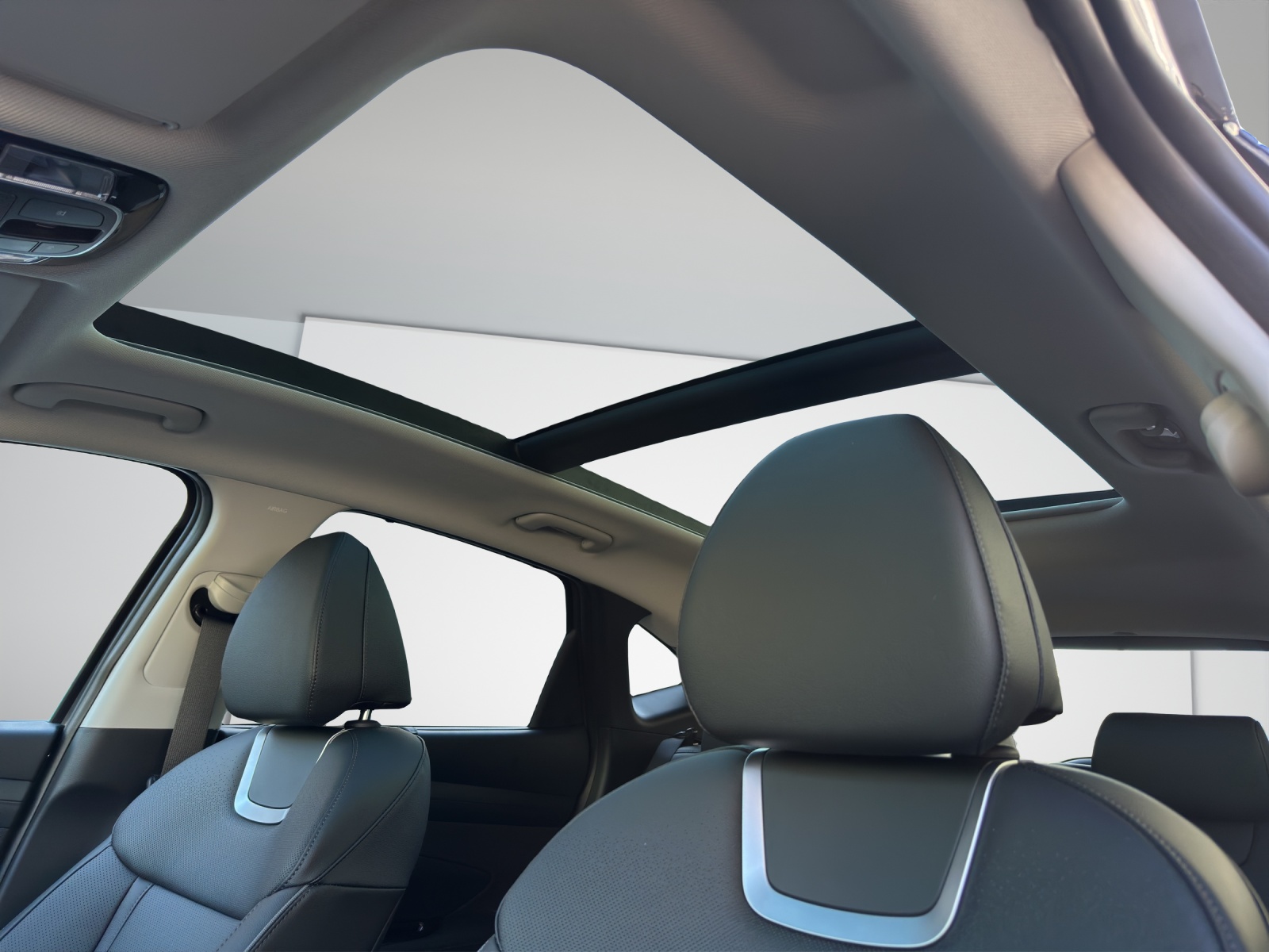 HYUNDAI Tucson 1.6 T-GDi HEV Vertex Sunroof Swiss Edition 4WD MY27-image-10