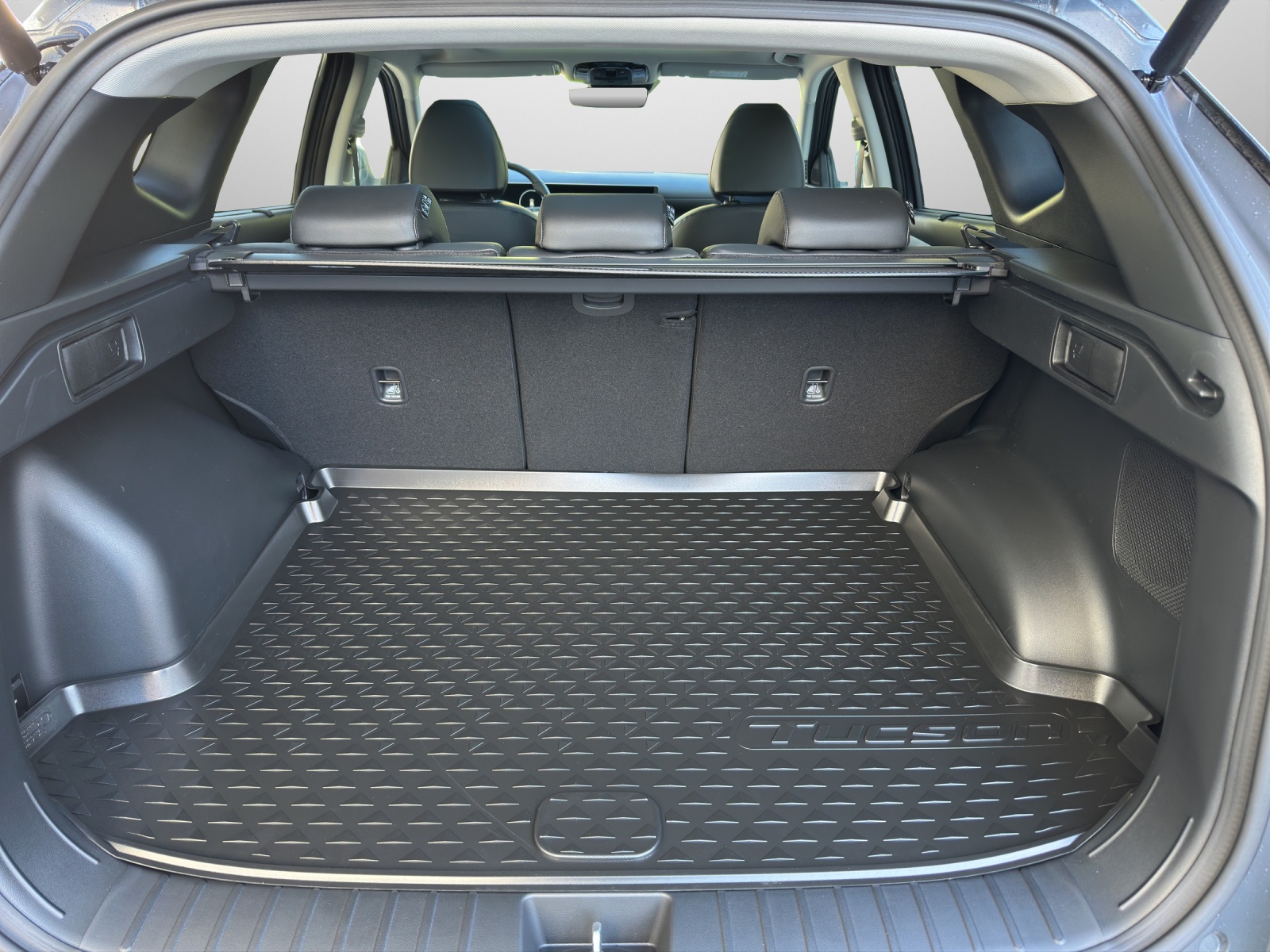 HYUNDAI Tucson 1.6 T-GDi HEV Vertex Sunroof Swiss Edition 4WD MY27-image-14