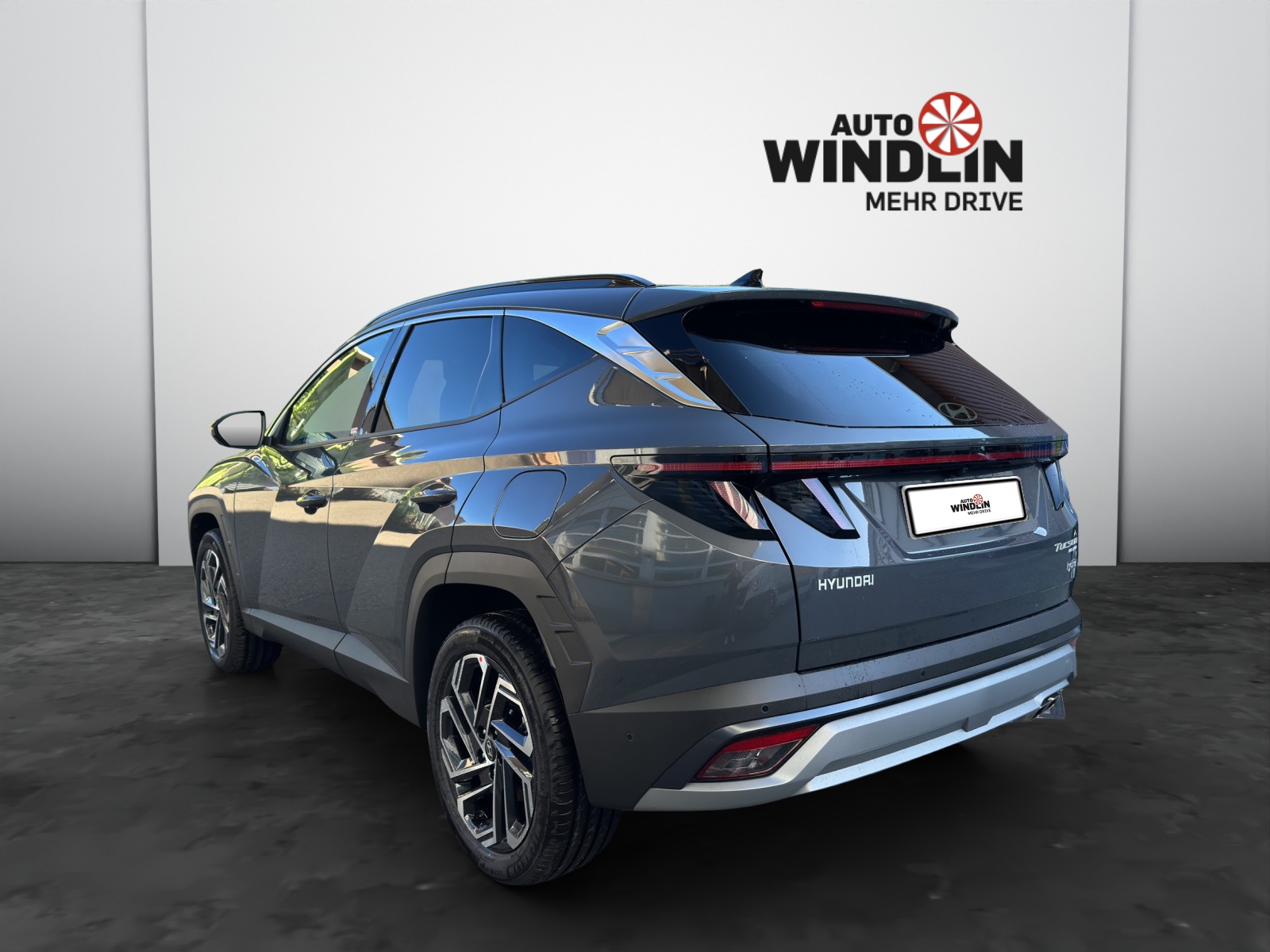 HYUNDAI Tucson 1.6 T-GDi HEV Vertex Sunroof Swiss Edition 4WD MY27-image-3