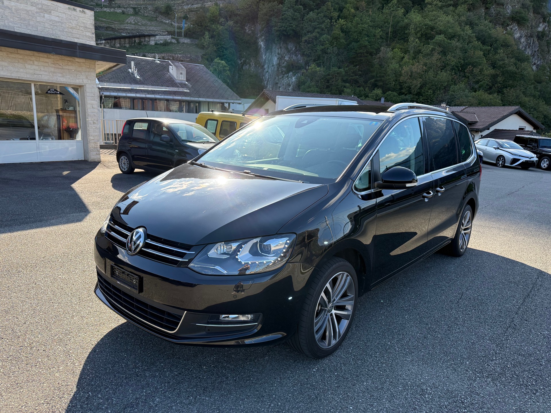 VW Sharan 2.0 TDI BMT Highline 4Motion DSG-image-2