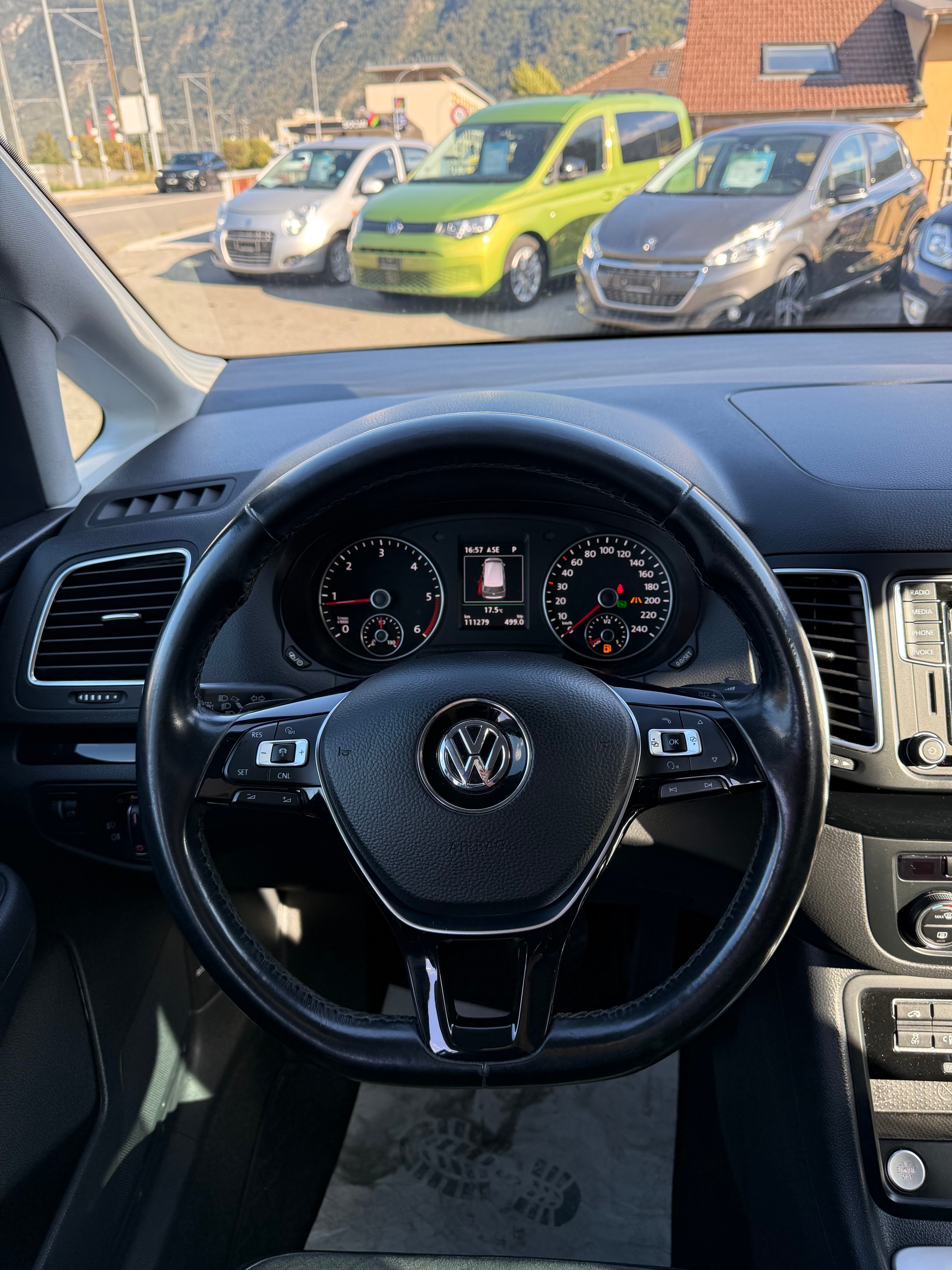 VW Sharan 2.0 TDI BMT Highline 4Motion DSG-image-12