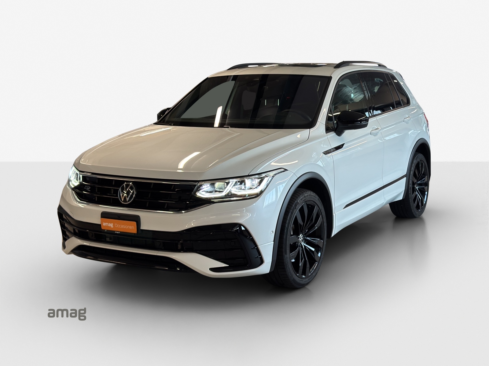 VW Tiguan 2.0TSI R-Line 4Motion DSG-image-0