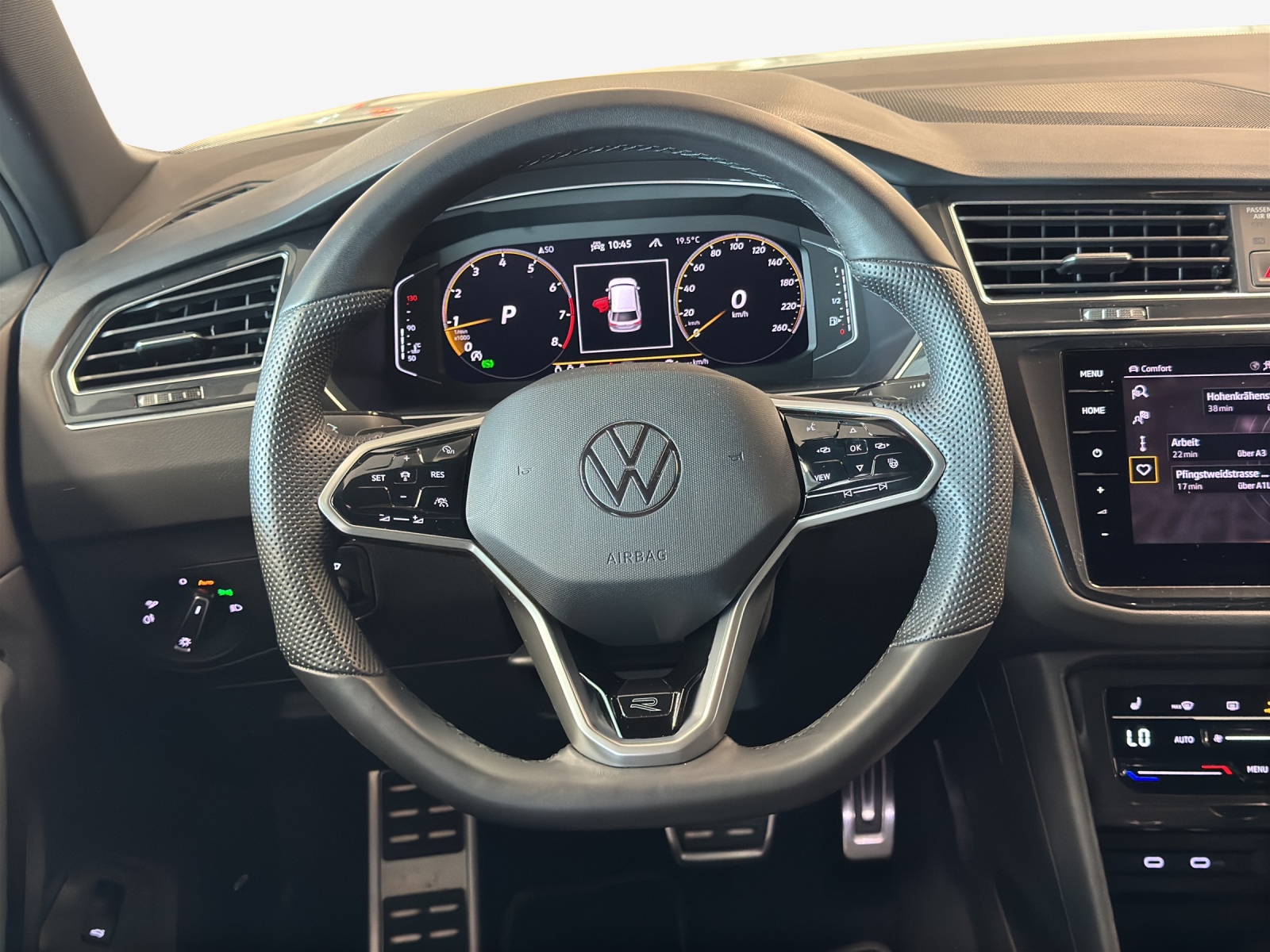 VW Tiguan 2.0TSI R-Line 4Motion DSG-image-9