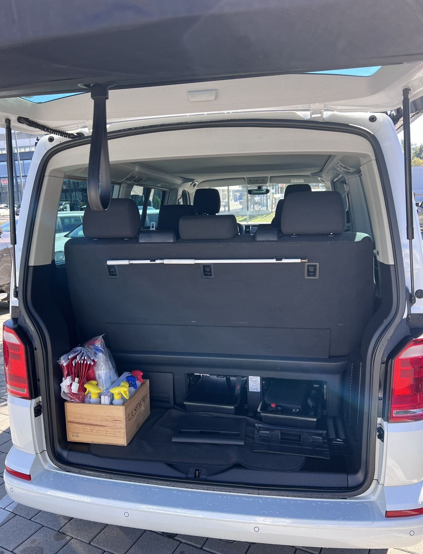 VW California 2.0 BiTDI Beach Edition-image-4