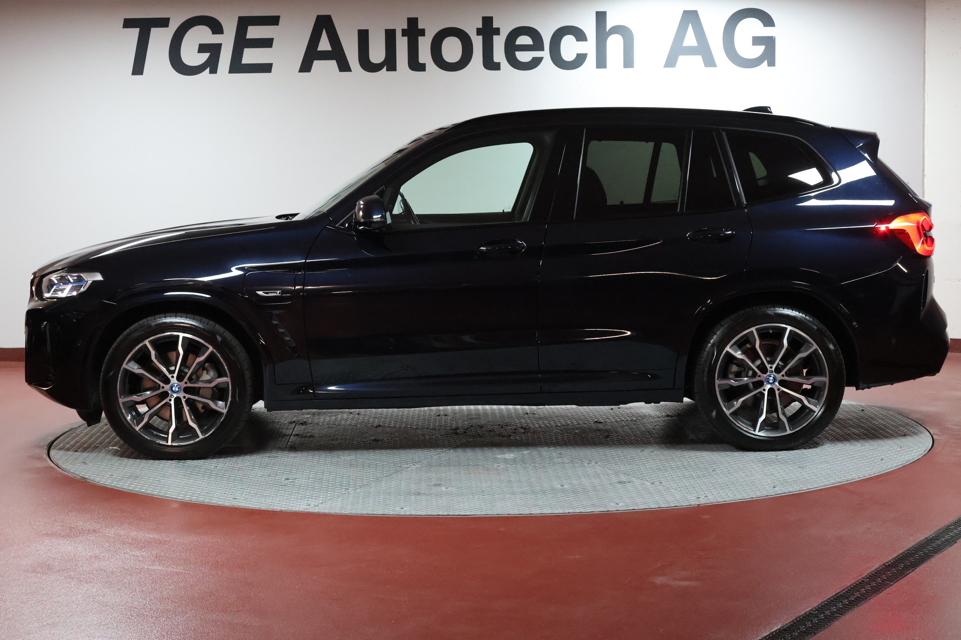 BMW X3 xDrive 30e M Sport-image-3
