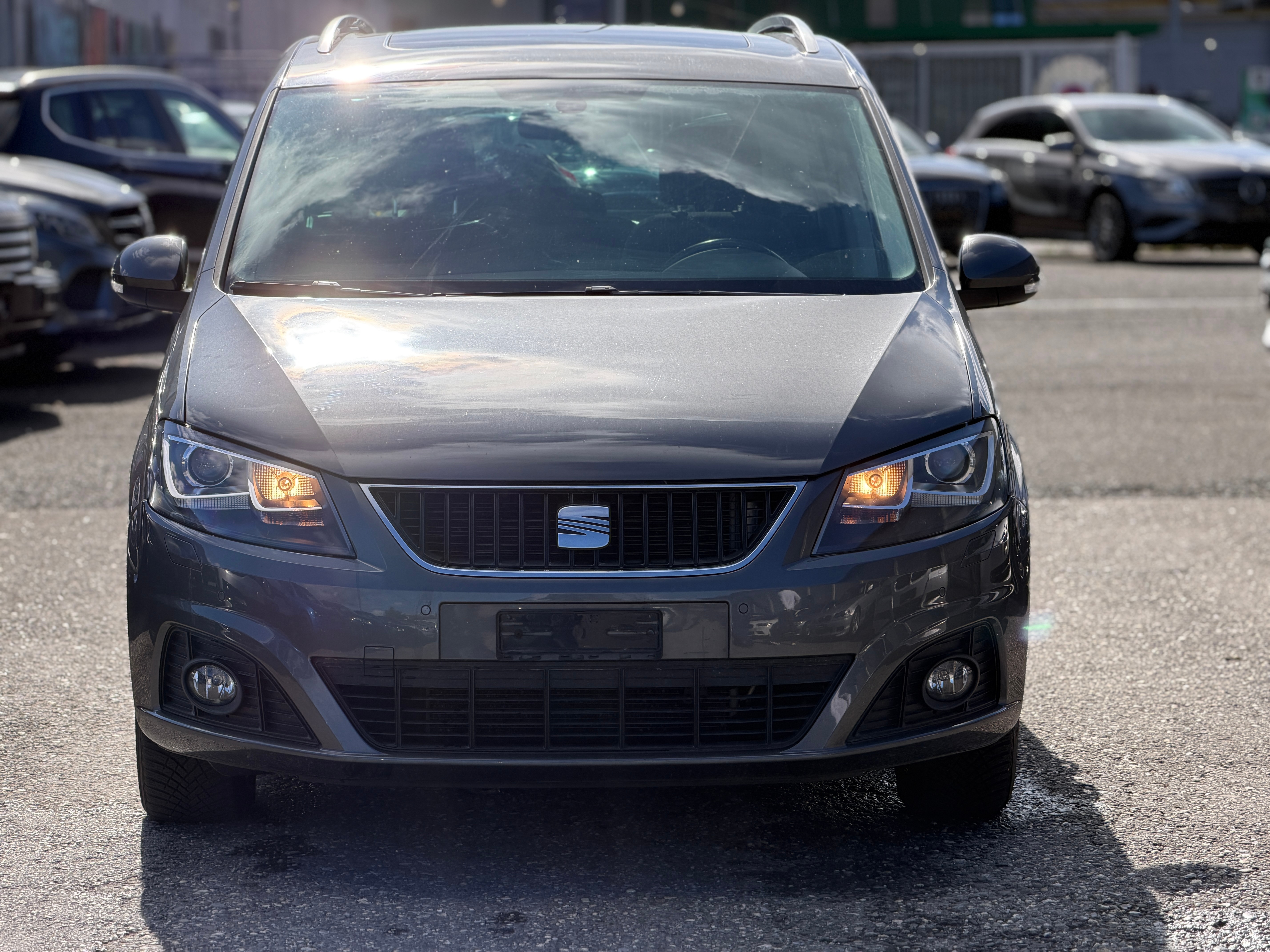 Car photo
