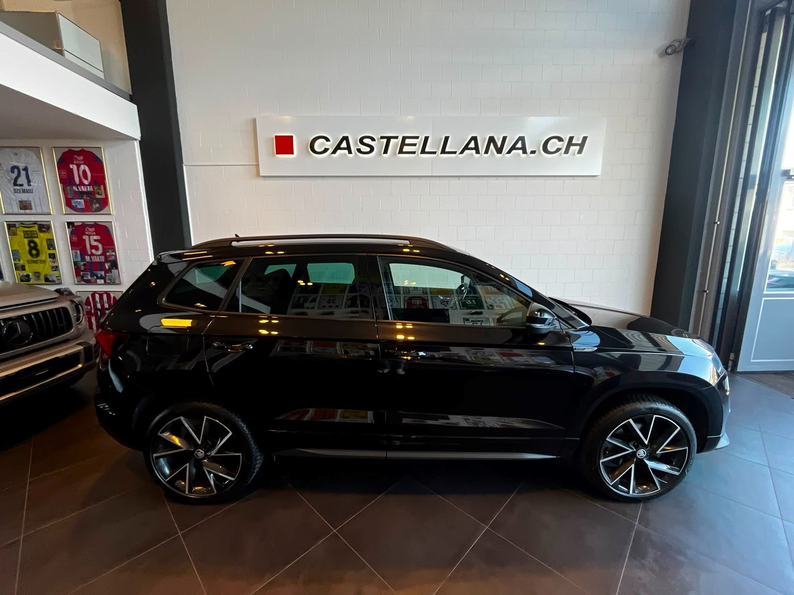 SKODA Karoq 2.0 TSI SportLine DSG 4x4-image-4