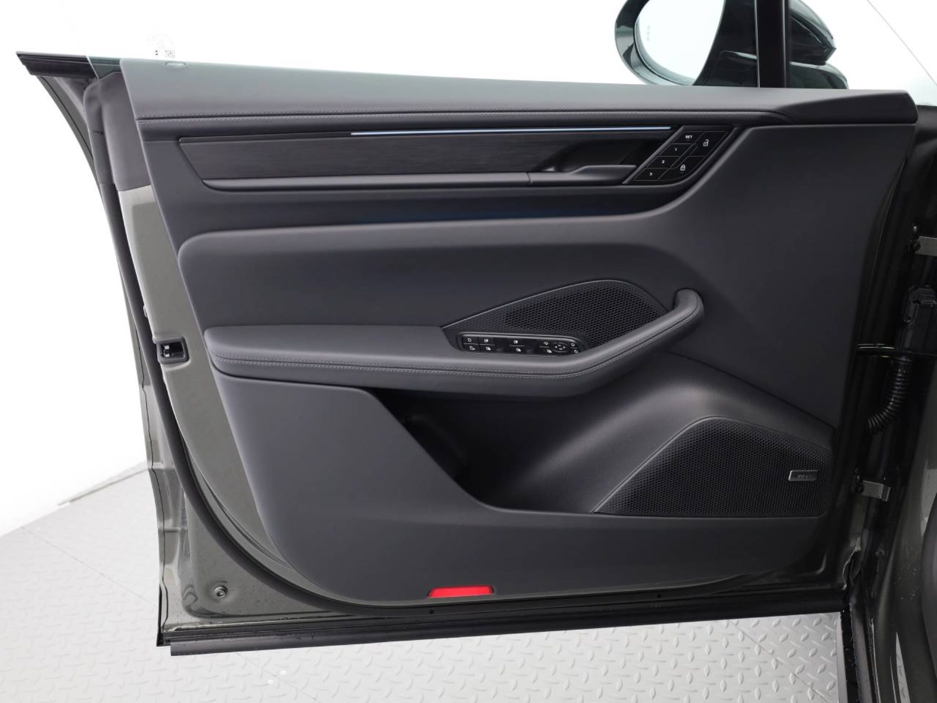 PORSCHE Macan GTS-image-17