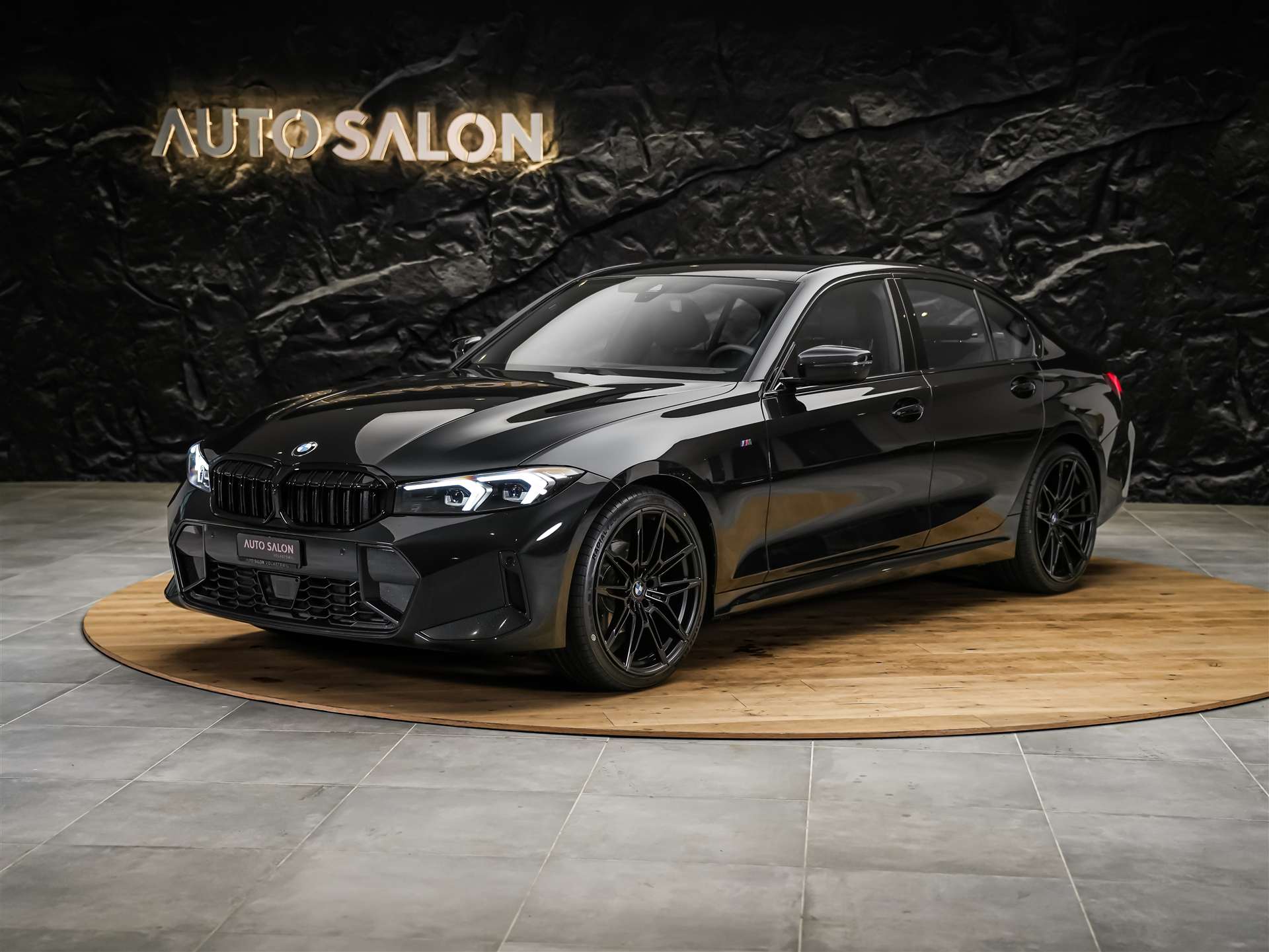 BMW 320i xDrive Steptronic M Sport Pro *ALL BLACK*Facelift*Werksgarantie*20" Felgen*Harman/Kardon*-image-1