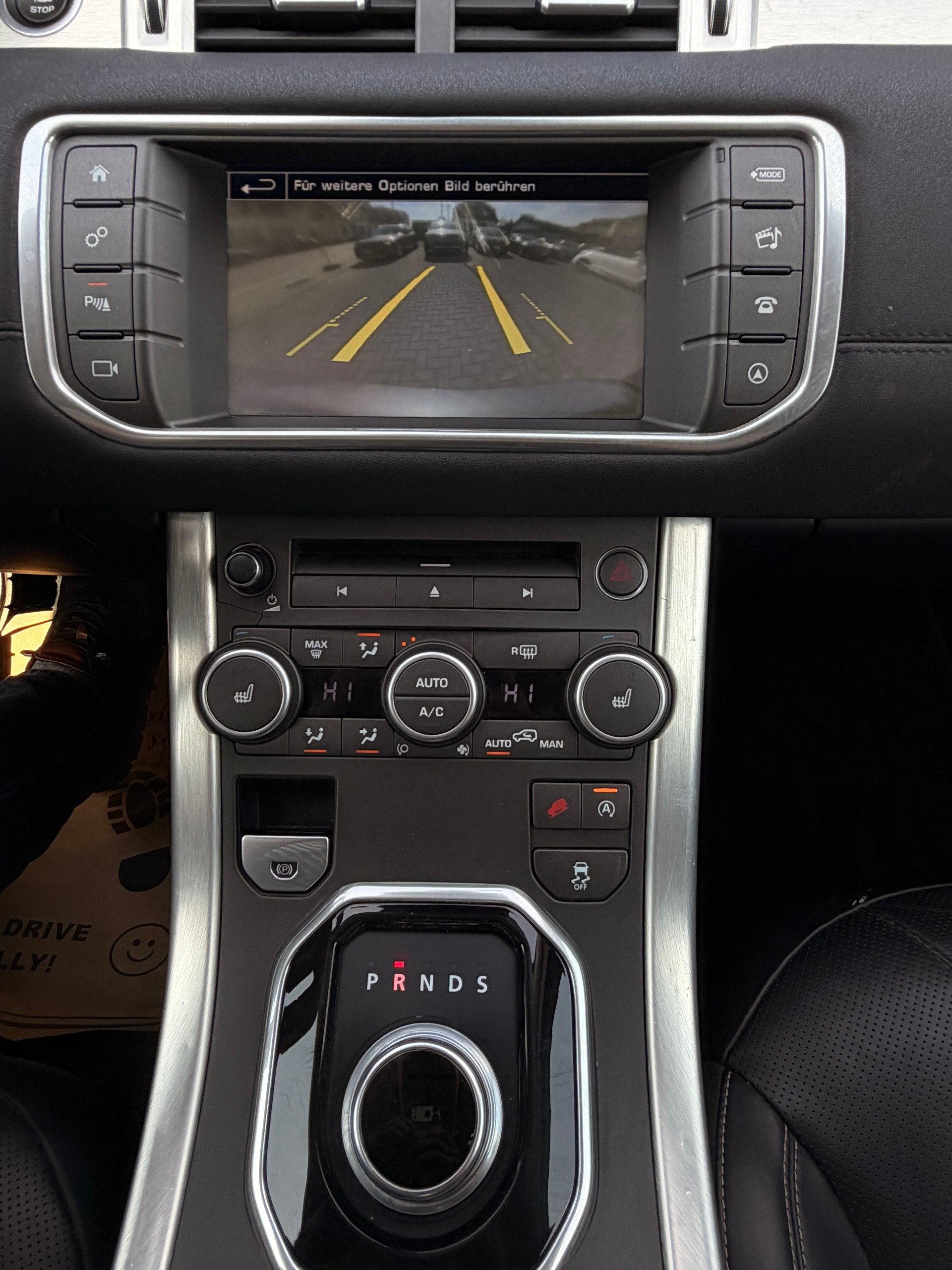 LAND ROVER Range Rover Evoque 2.0 TD4 SE Dynamic AT9-image-16
