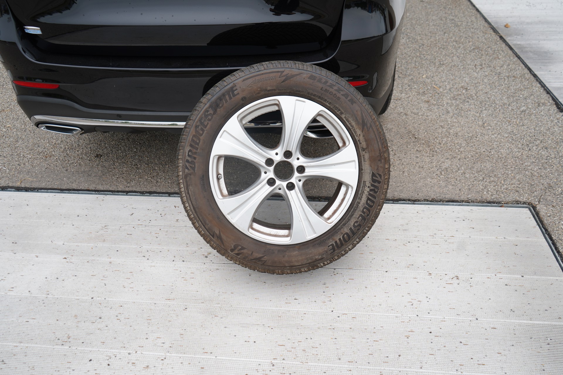 MERCEDES-BENZ GLC 250 d AMG LINE 4MATIC 9G-TRONIC l 204 PS-image-19