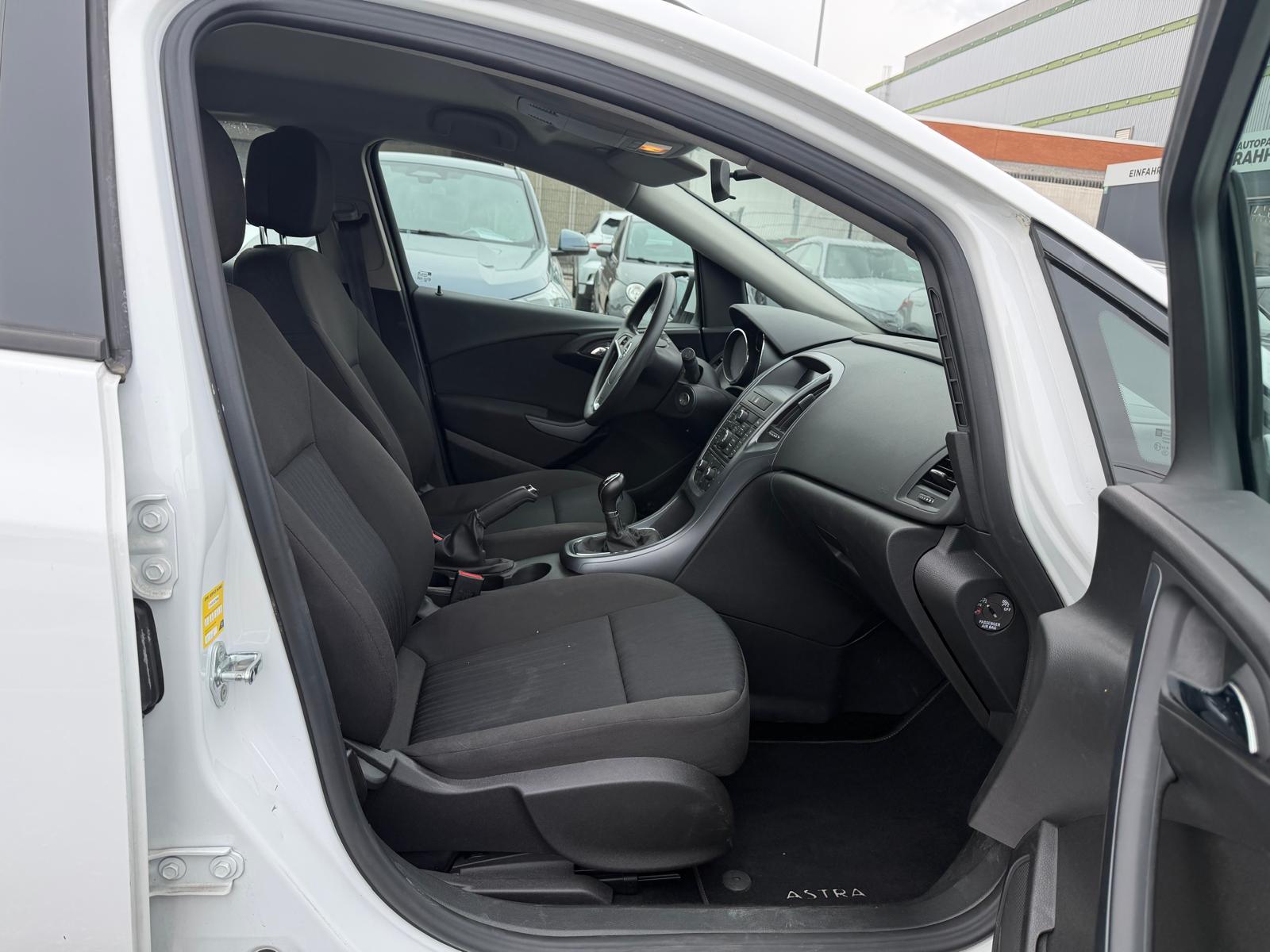 OPEL Astra Sports Tourer 1.6 CDTI 110 eFLEX S/S-image-7