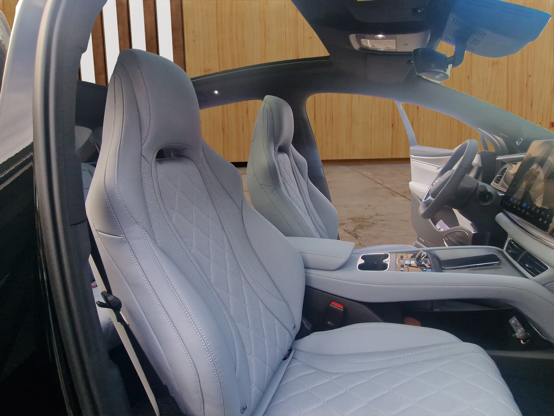 BYD SEALION 7-image-13