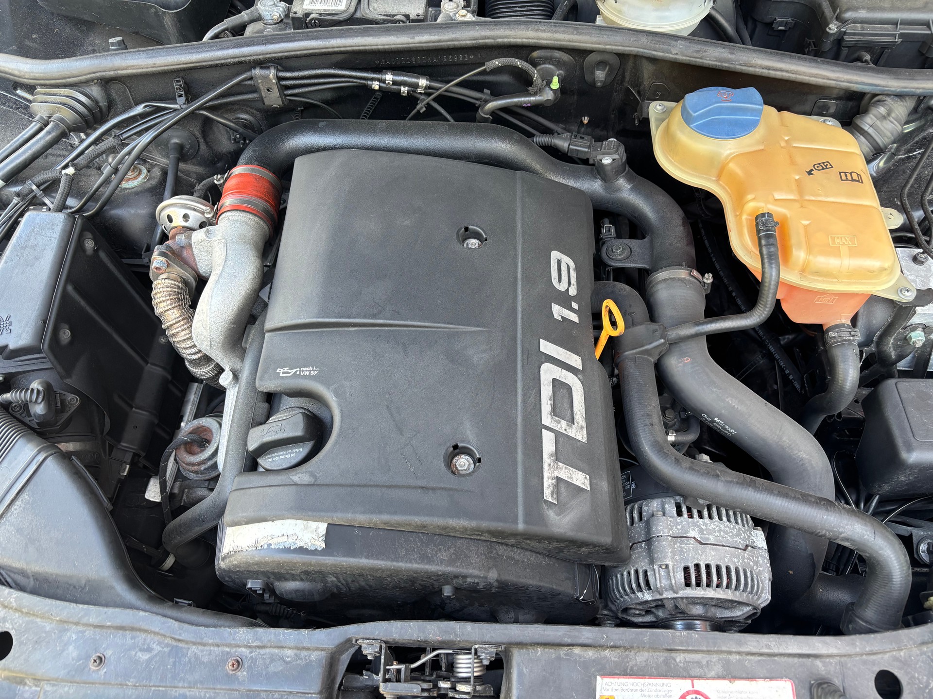 AUDI A4 1.9 TDI Ambiente-image-4