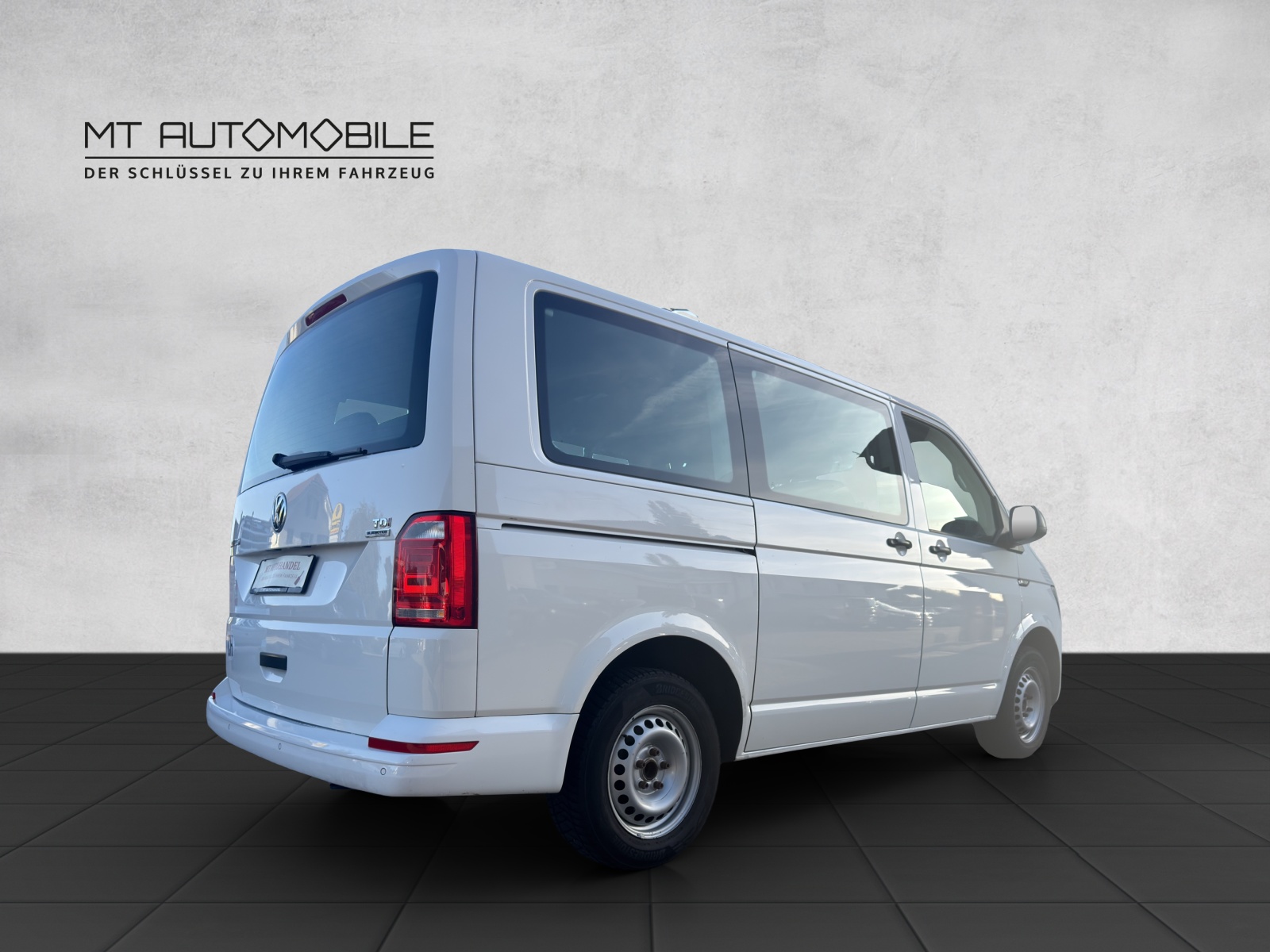 VW T6 Multivan 2.0 TDI Trendline-image-4