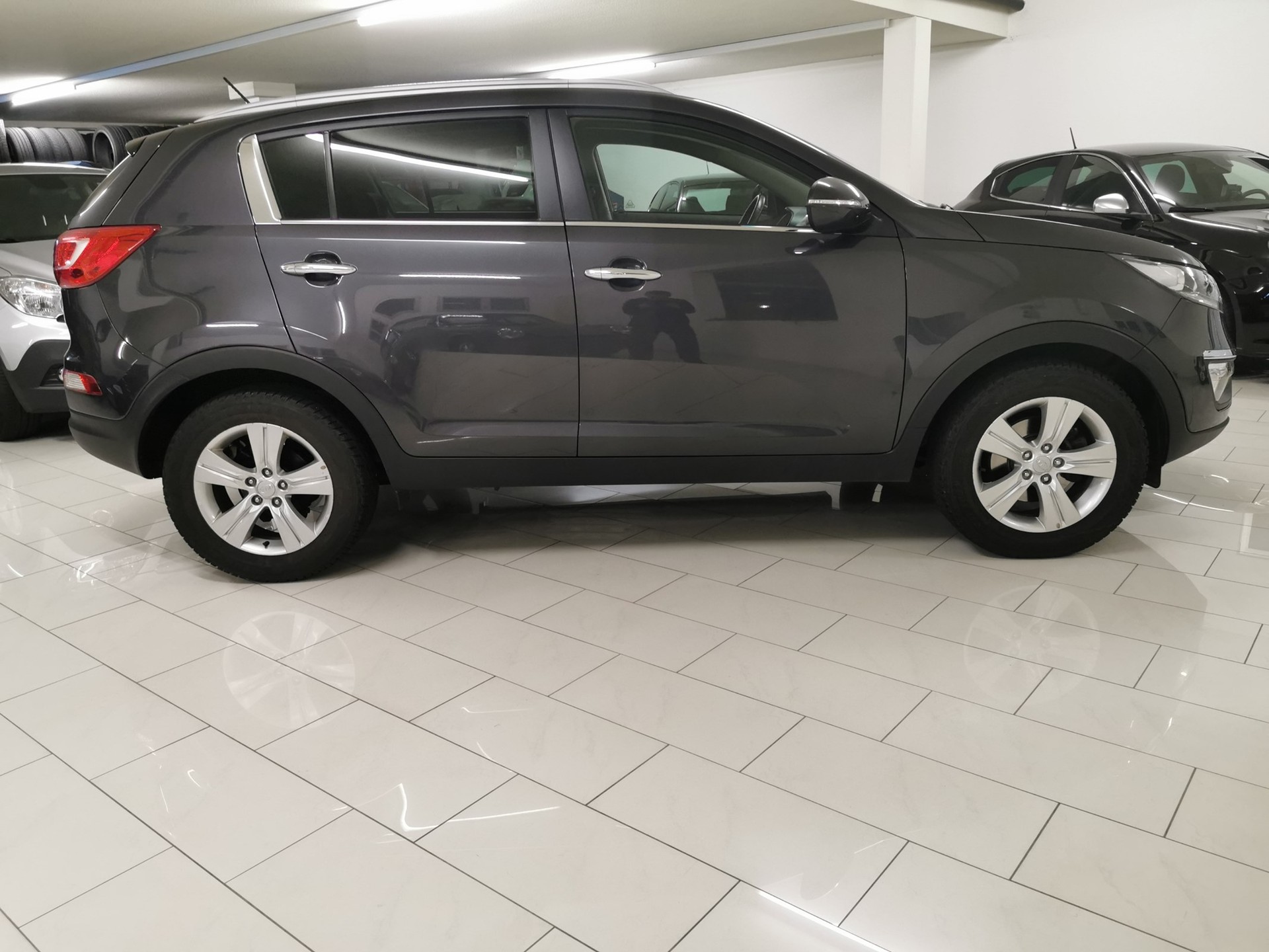 KIA Sportage 2.0 CRDi Trend 185PS-image-8