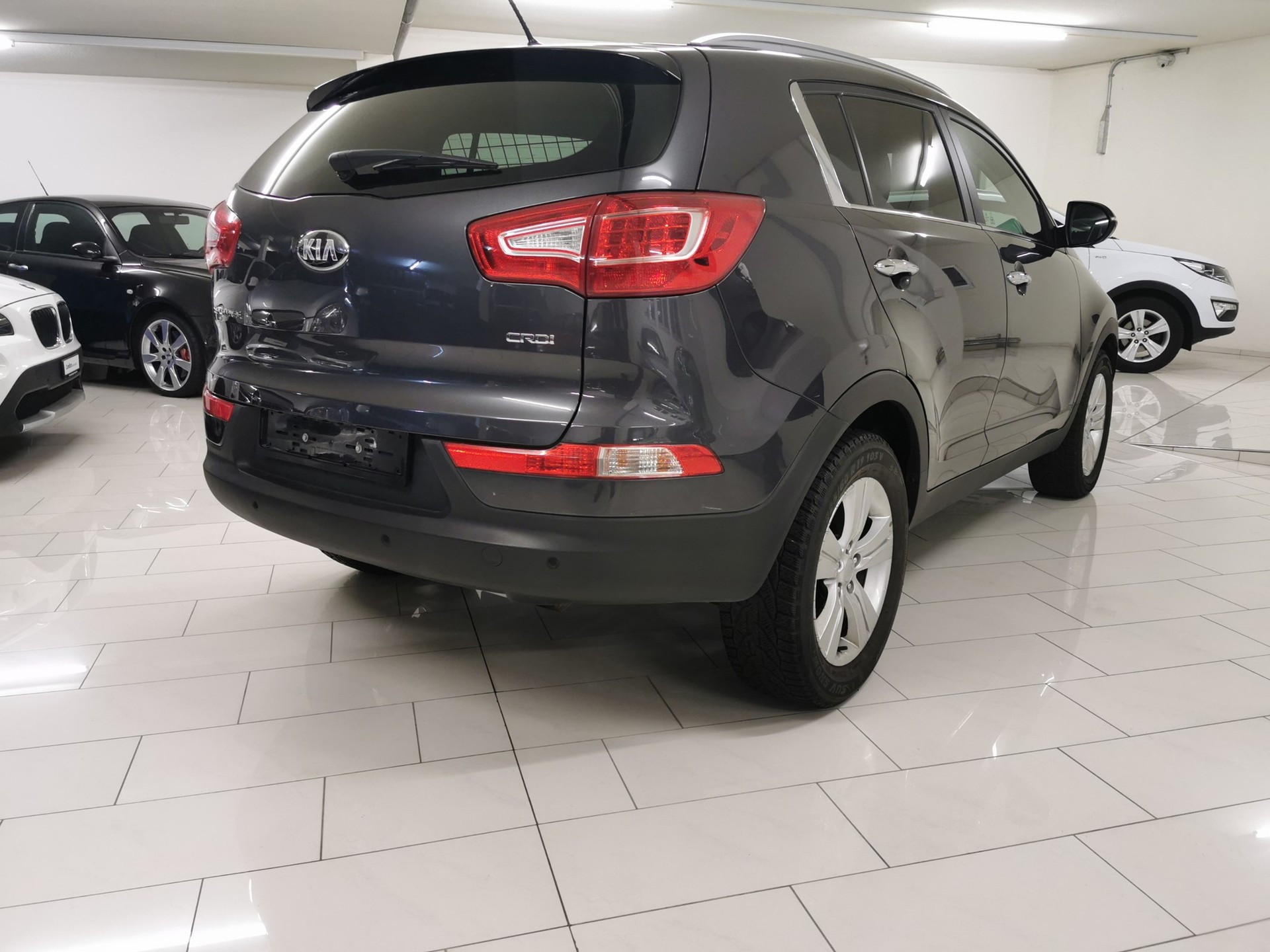 KIA Sportage 2.0 CRDi Trend 185PS-image-3