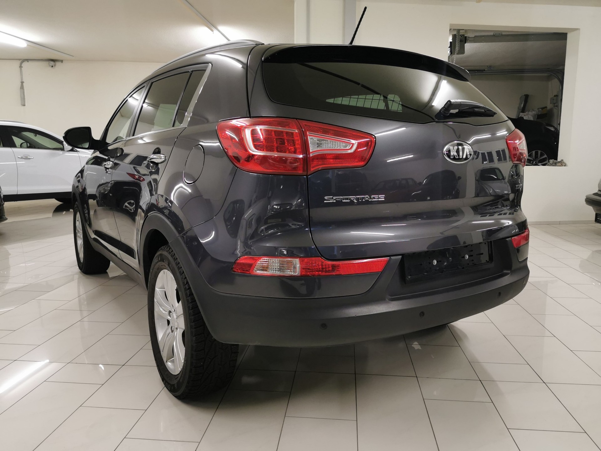 KIA Sportage 2.0 CRDi Trend 185PS-image-4
