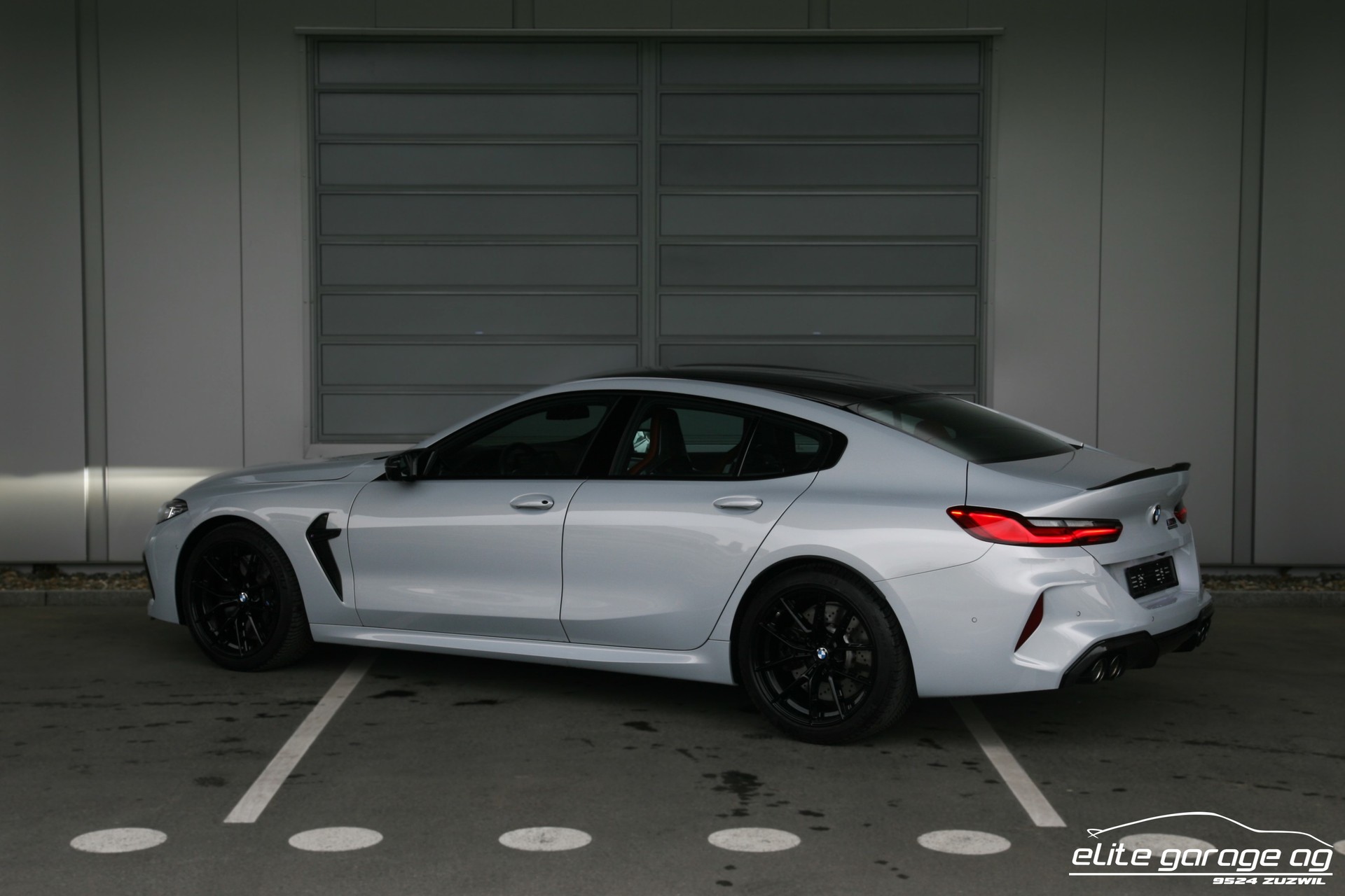 BMW M8 xDrive Competition Edition Pit-Lane Steptronic-image-2