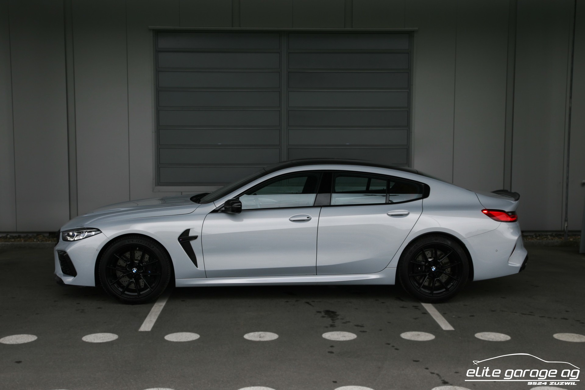 BMW M8 xDrive Competition Edition Pit-Lane Steptronic-image-1