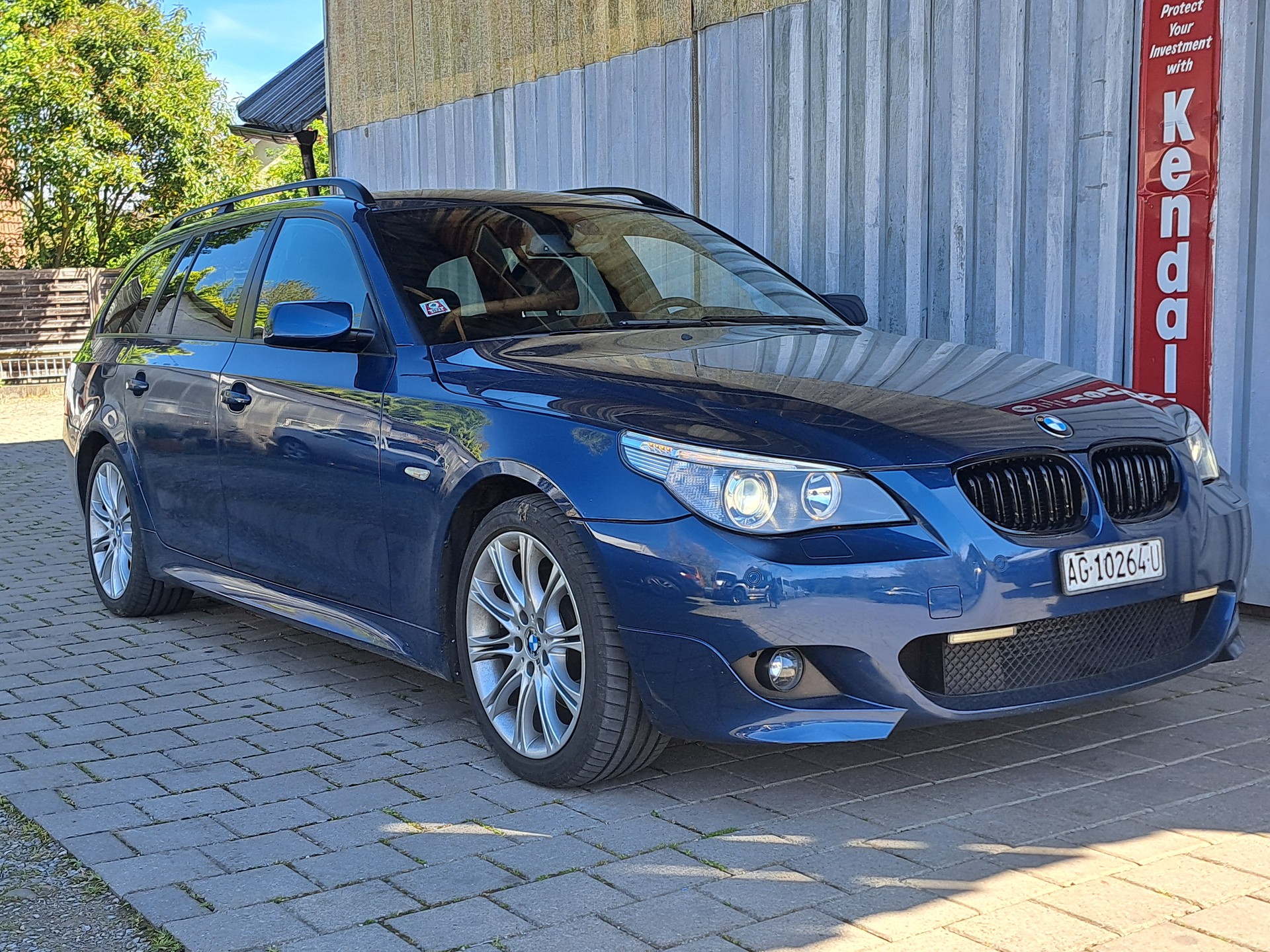 BMW 530xd Touring-image-6