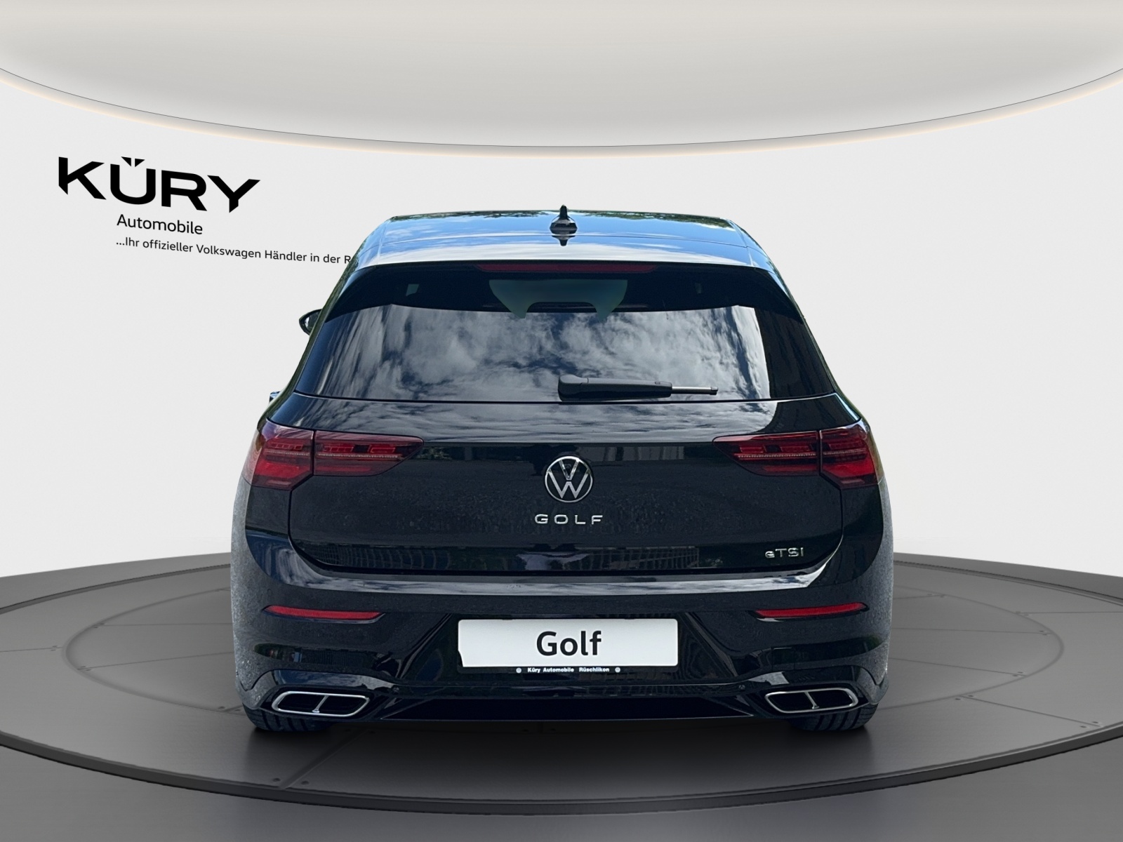 VW Golf 1.5 eTSI mHEV ACT R-Line DSG-image-5