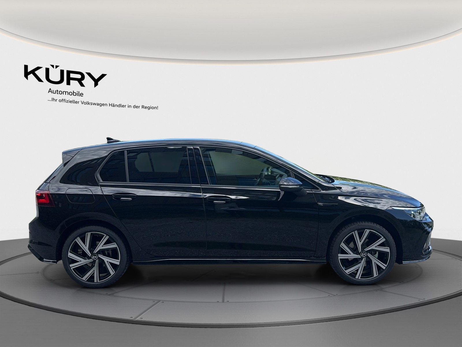 VW Golf 1.5 eTSI mHEV ACT R-Line DSG-image-3