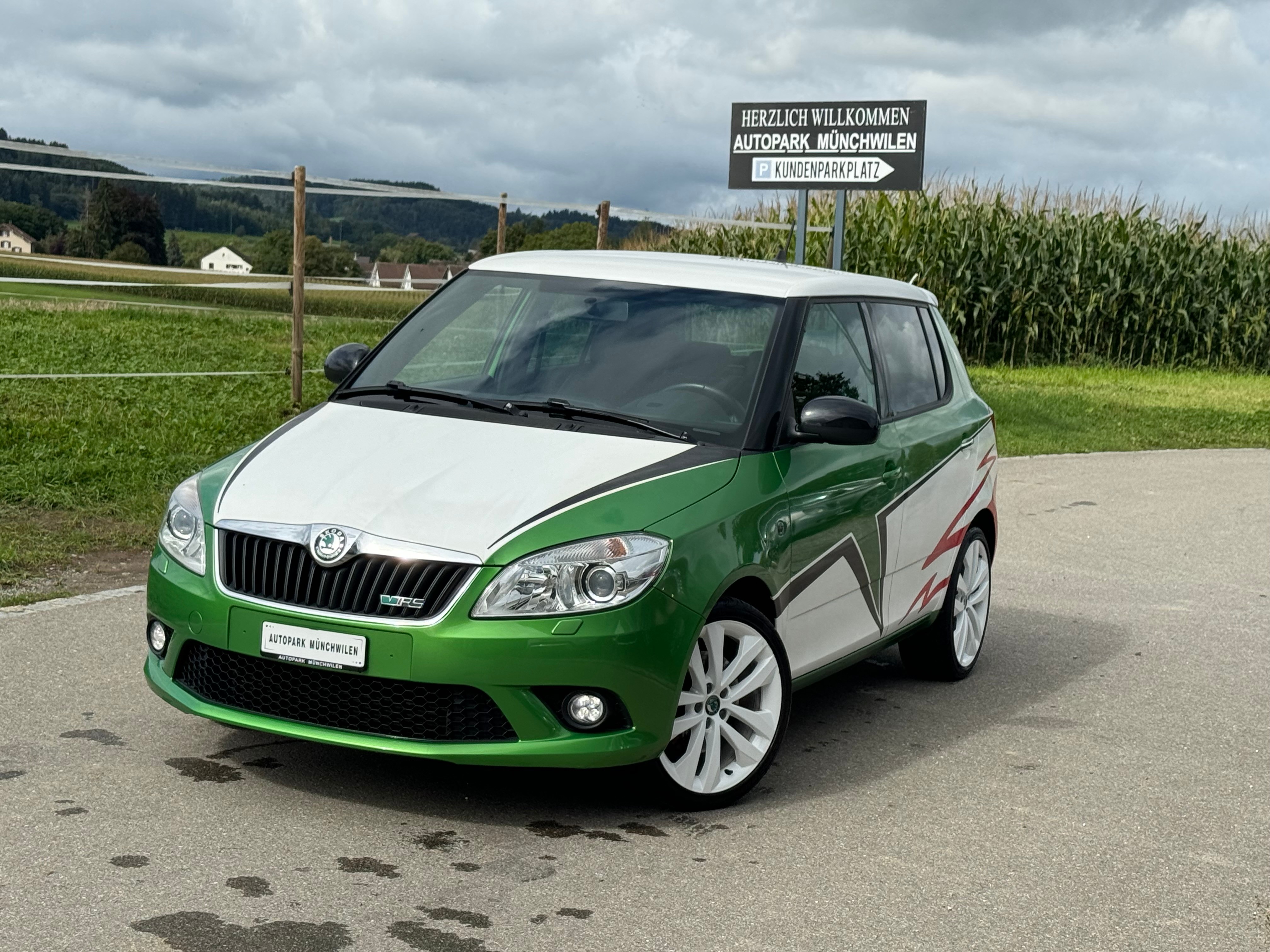 Car photo