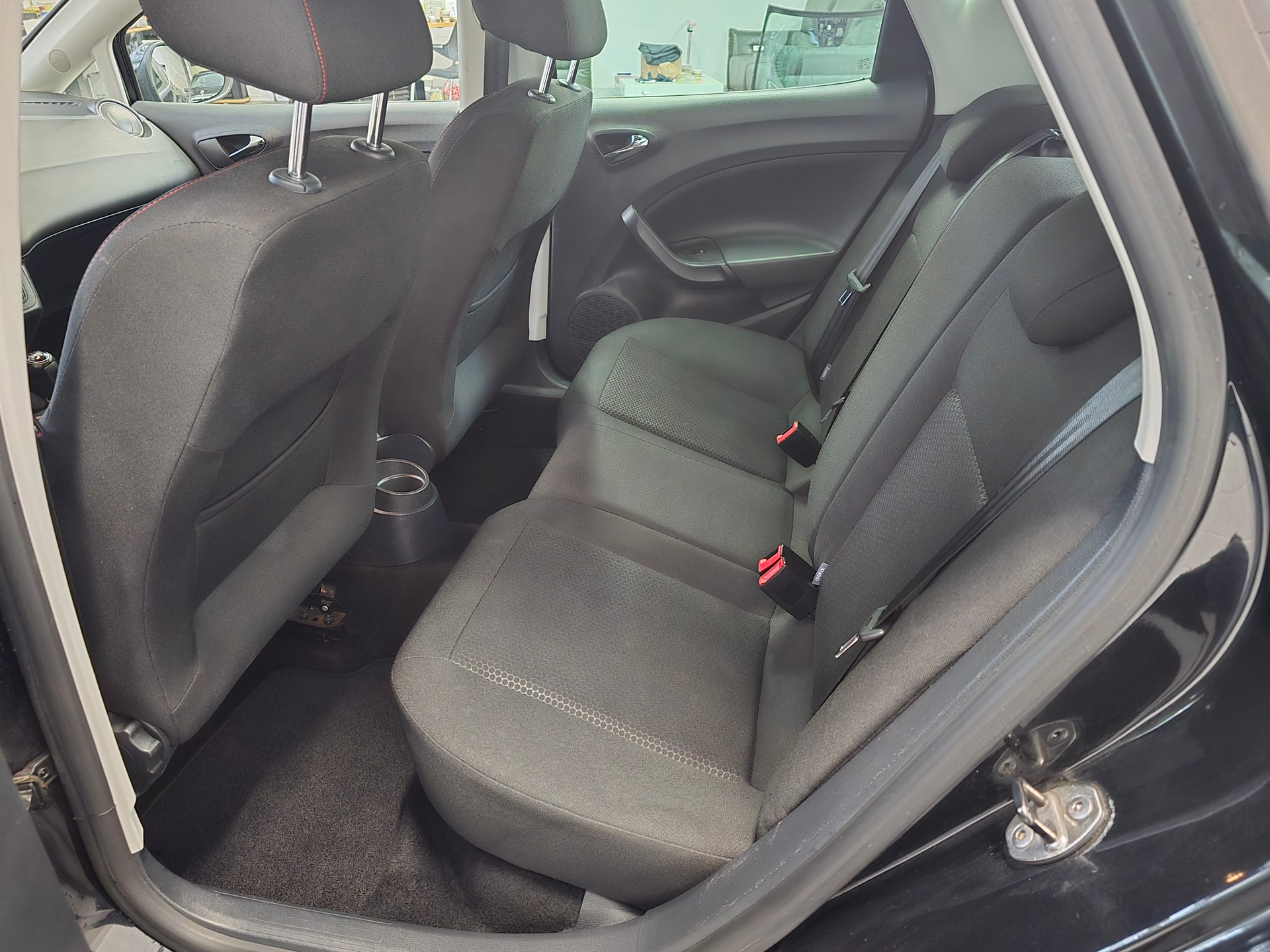 SEAT Ibiza 2.0 TDI FR SPORT LINE-image-4