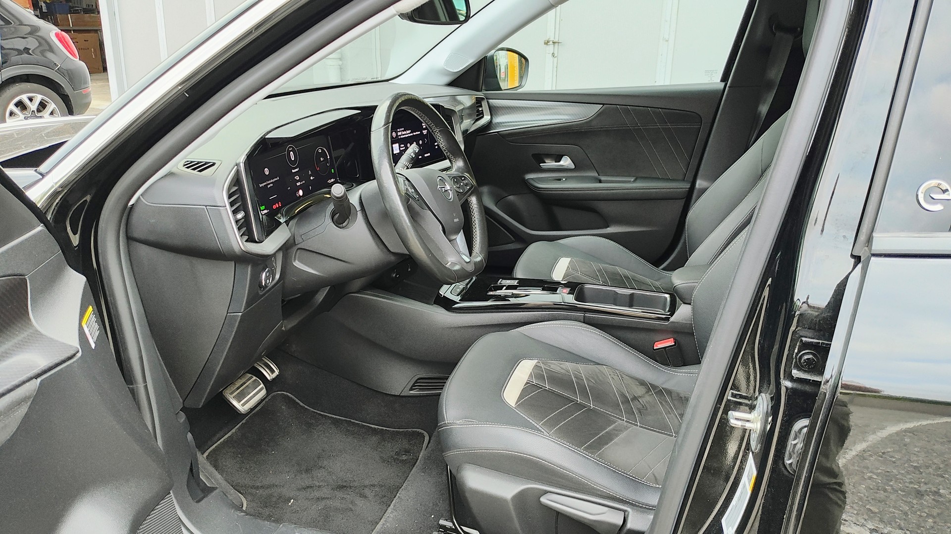 OPEL Mokka e Ultimate-image-11