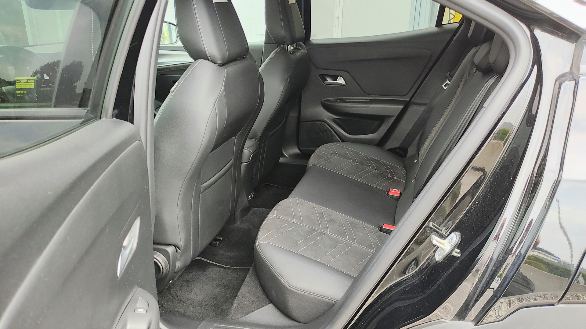 OPEL Mokka e Ultimate-image-13