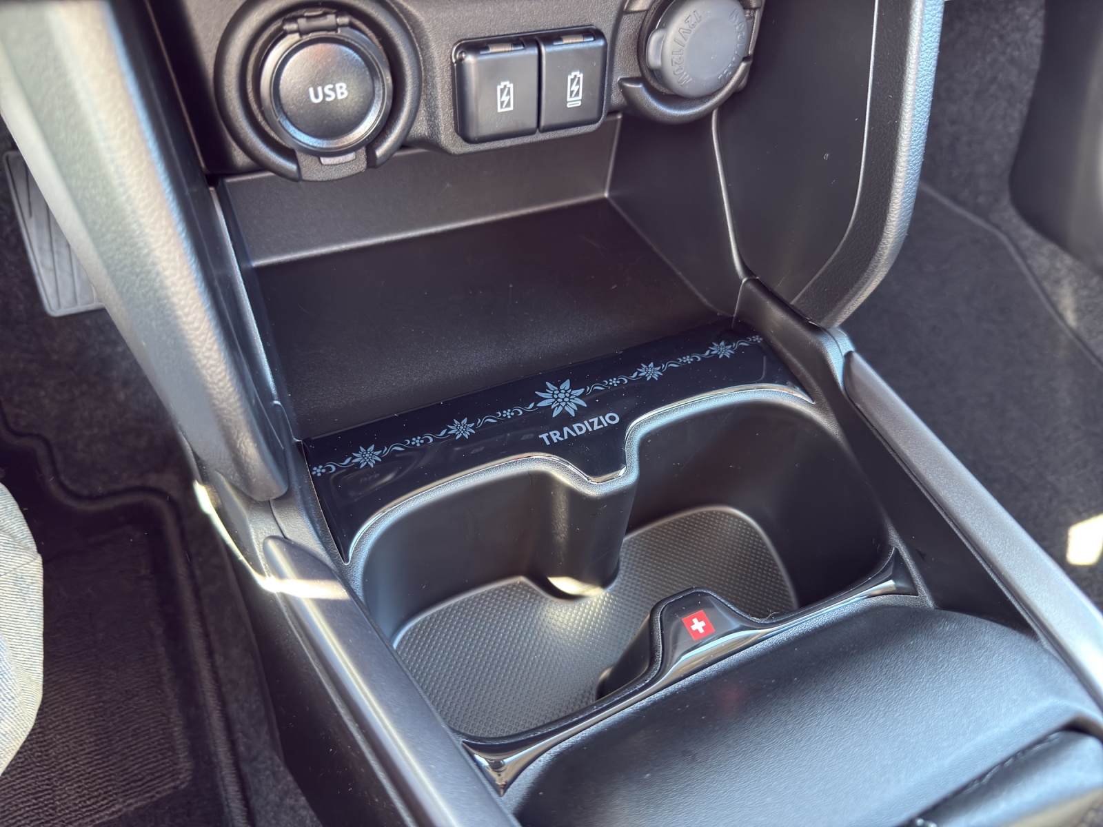 SUZUKI Swift 1.2/82 Tradizio Top Hybrid 4x4-image-15