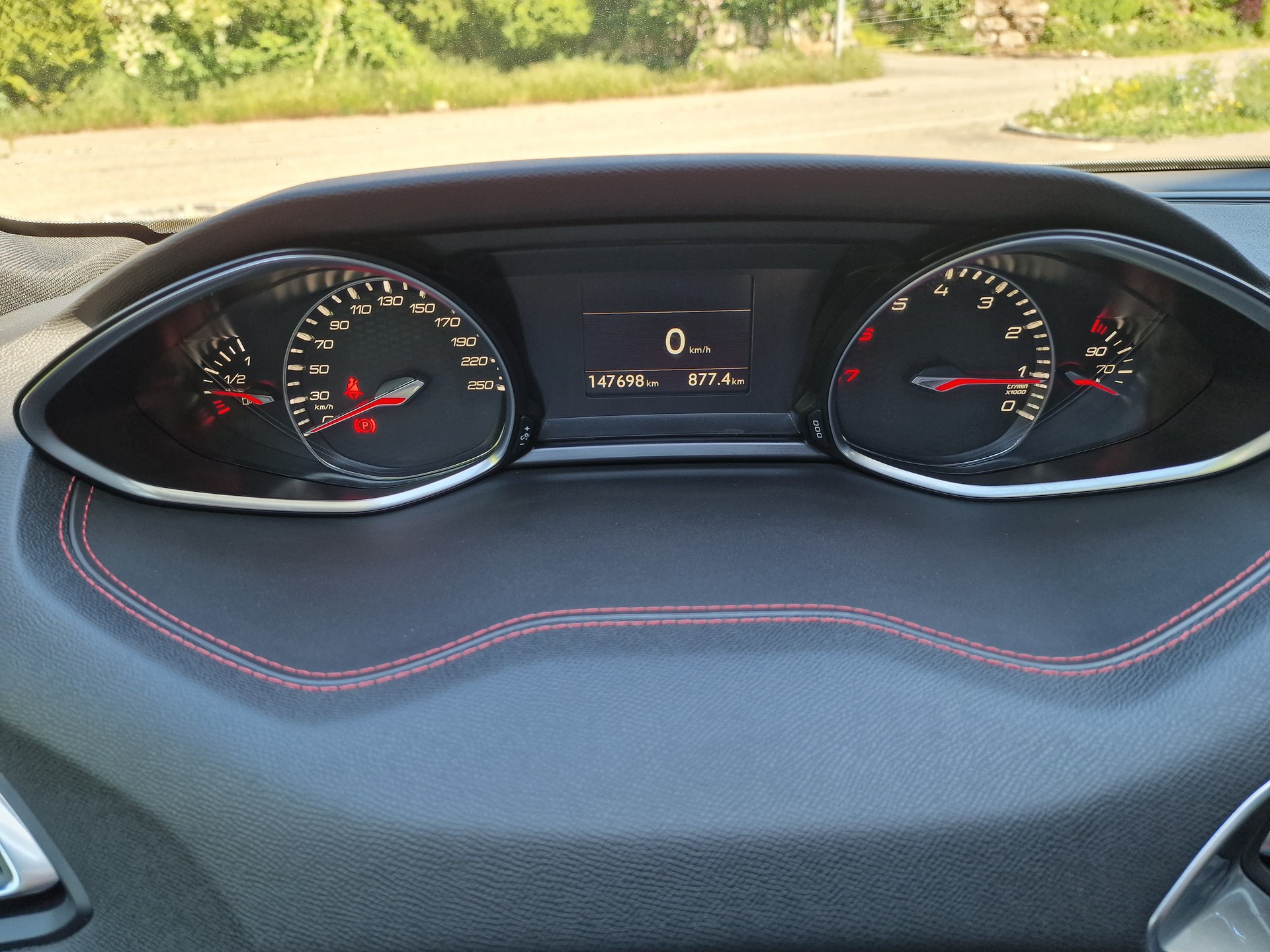 PEUGEOT 308 1.6 GTi-image-5