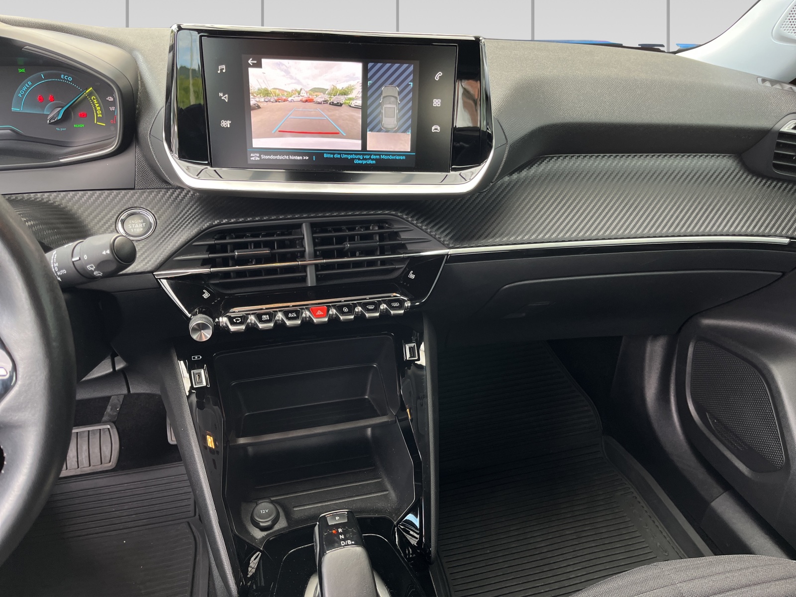 PEUGEOT 2008 e Active Pack-image-9