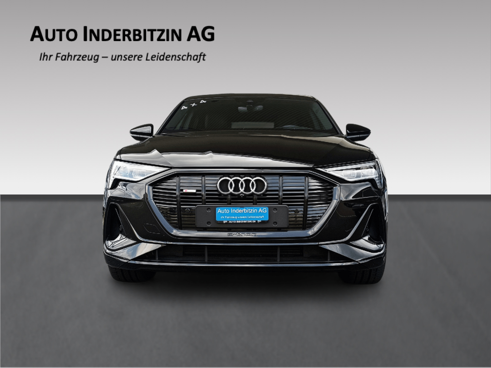 AUDI e-tron 55 Sportback S Line quattro-image-1