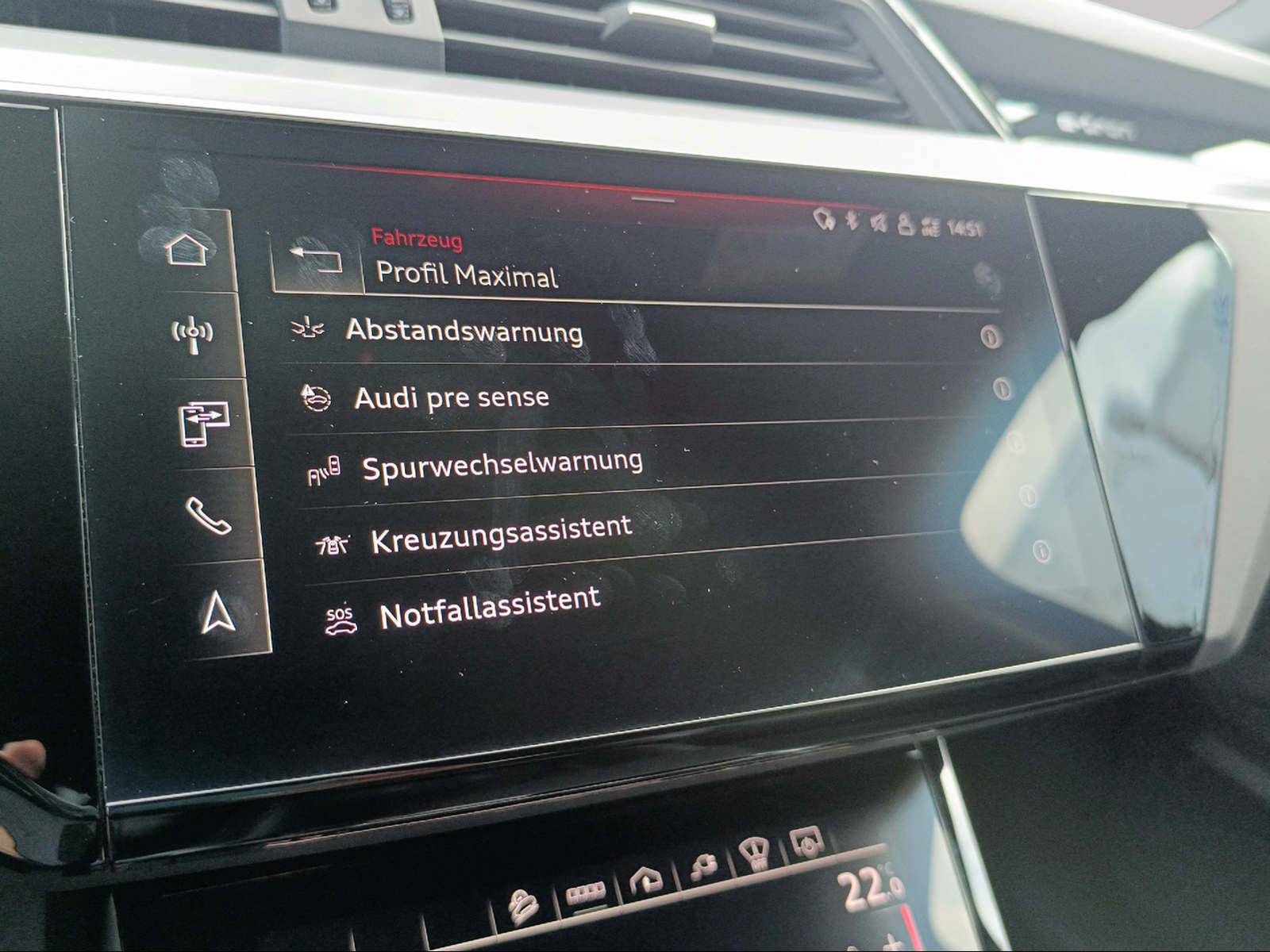 AUDI e-tron 55 Sportback S Line quattro-image-14