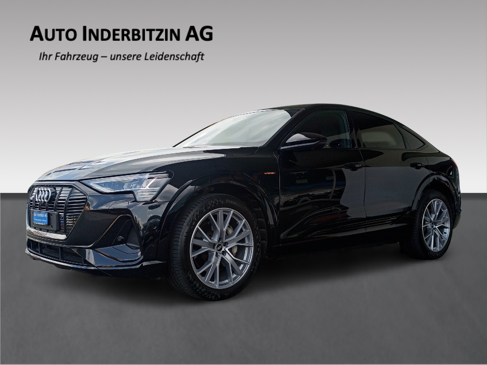 AUDI e-tron 55 Sportback S Line quattro-image-0