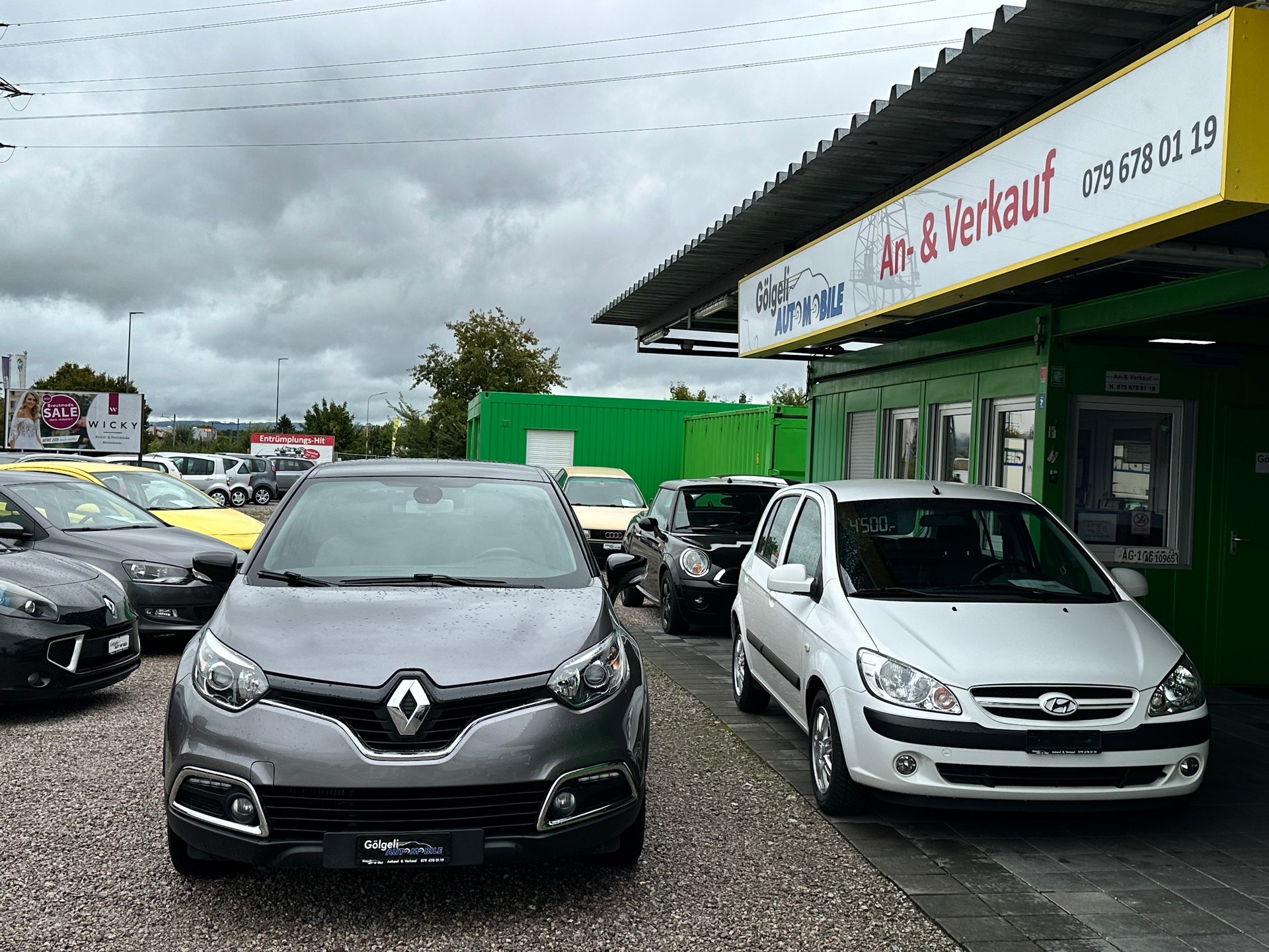 RENAULT Captur 1.2 T 16V Privilège EDC-image-15
