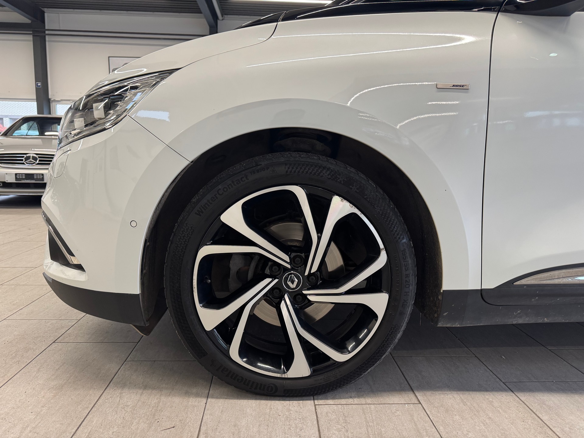 RENAULT Scénic 1.6 dCi Bose EDC-image-23