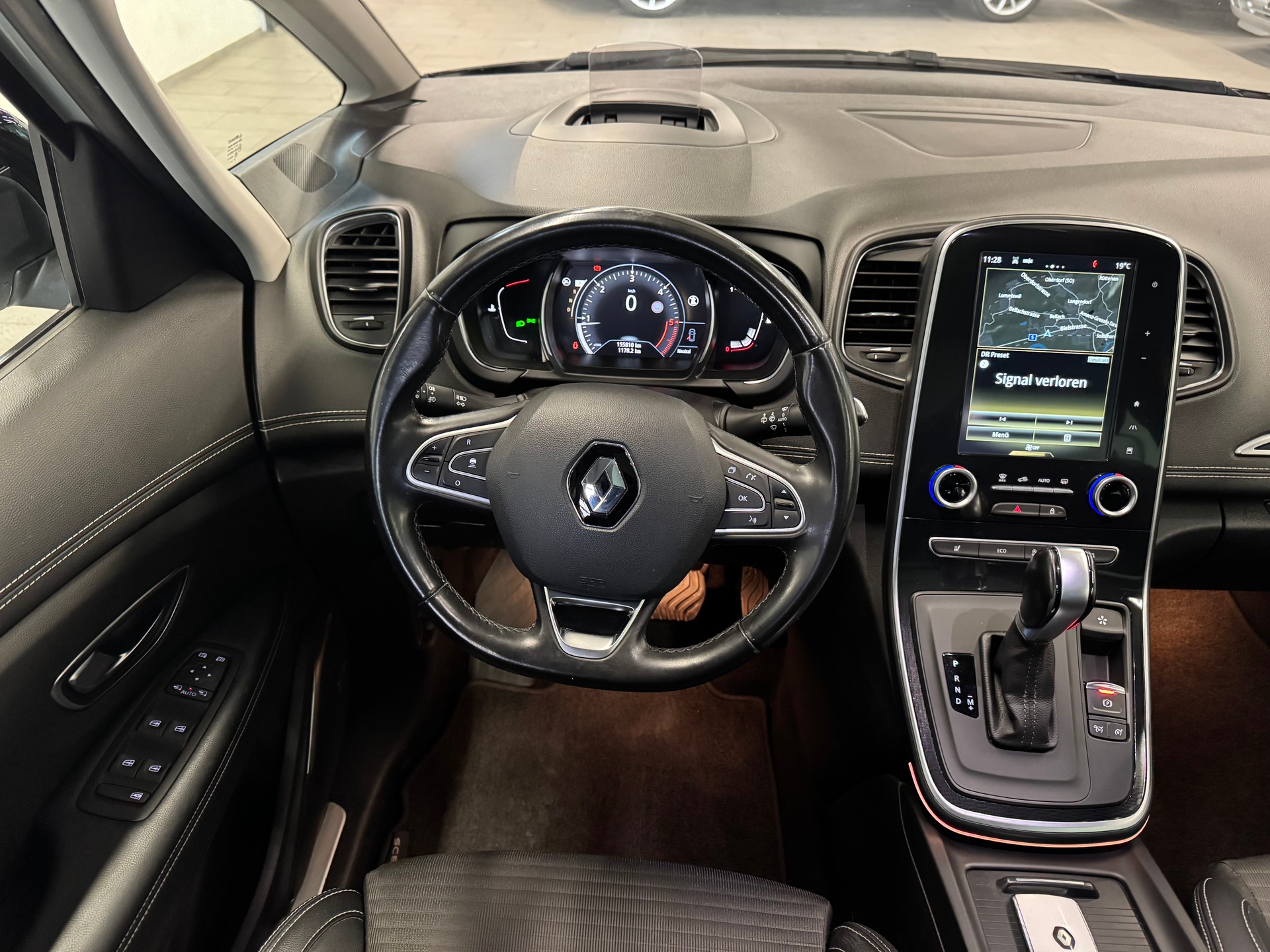 RENAULT Scénic 1.6 dCi Bose EDC-image-13