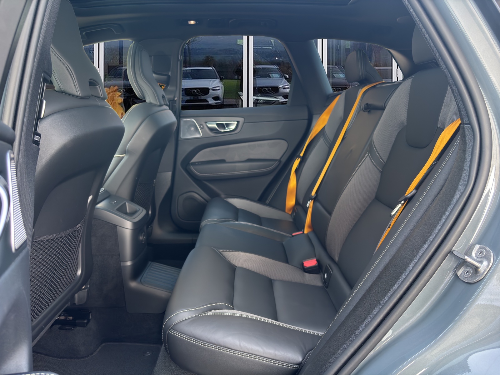 VOLVO XC60 2.0 T8 TE Polestar eAWD-image-7