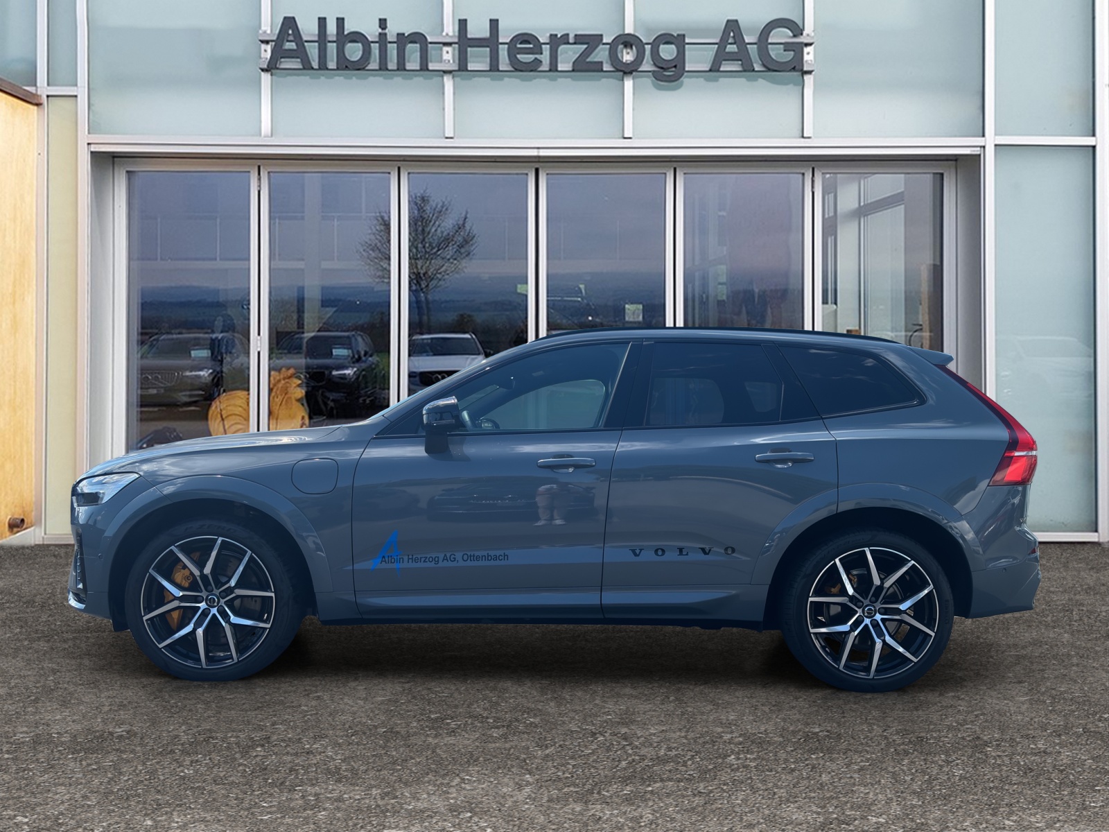 VOLVO XC60 2.0 T8 TE Polestar eAWD-image-1