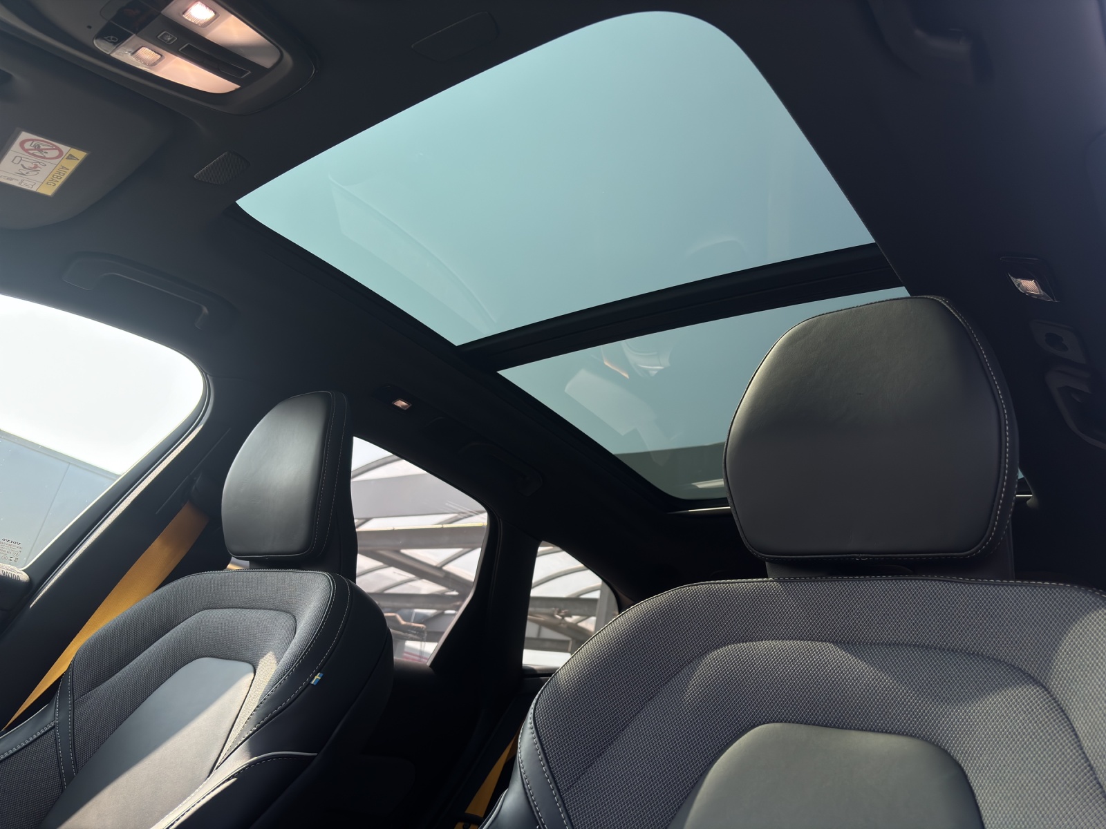 VOLVO XC60 2.0 T8 TE Polestar eAWD-image-16