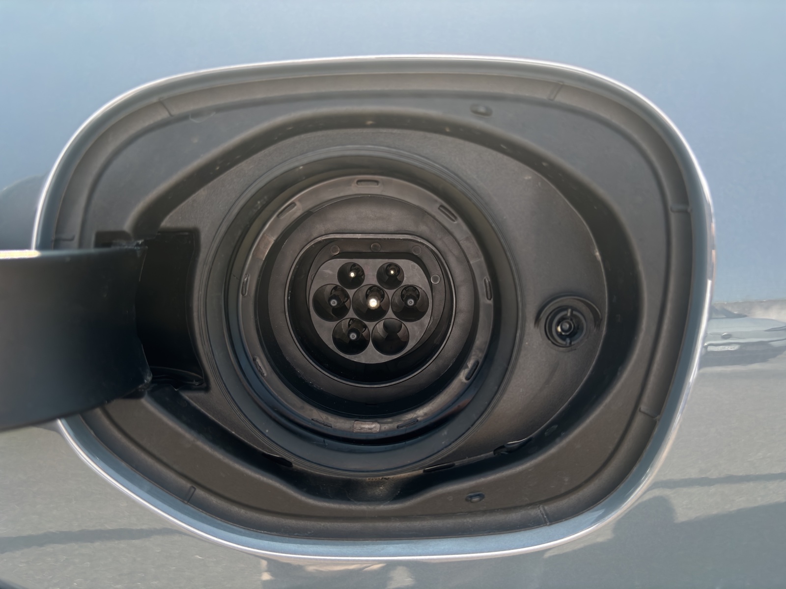 VOLVO XC60 2.0 T8 TE Polestar eAWD-image-19