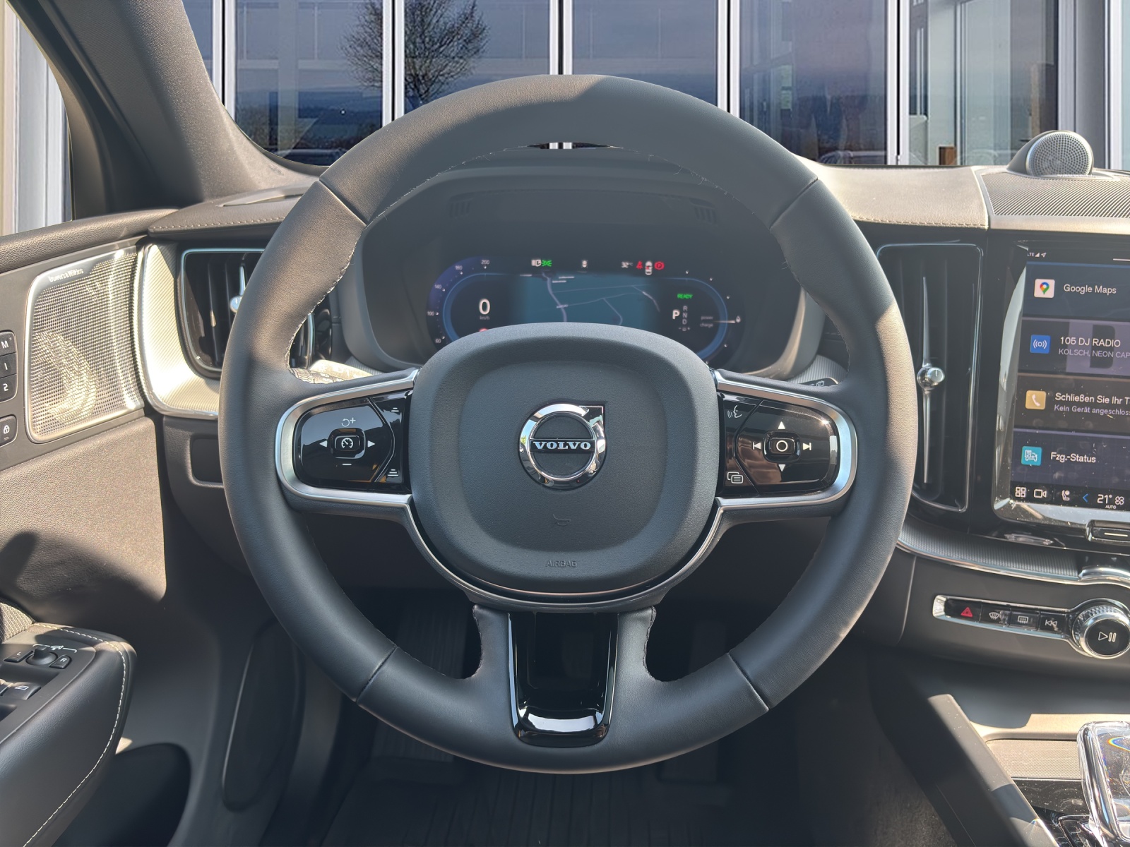VOLVO XC60 2.0 T8 TE Polestar eAWD-image-11