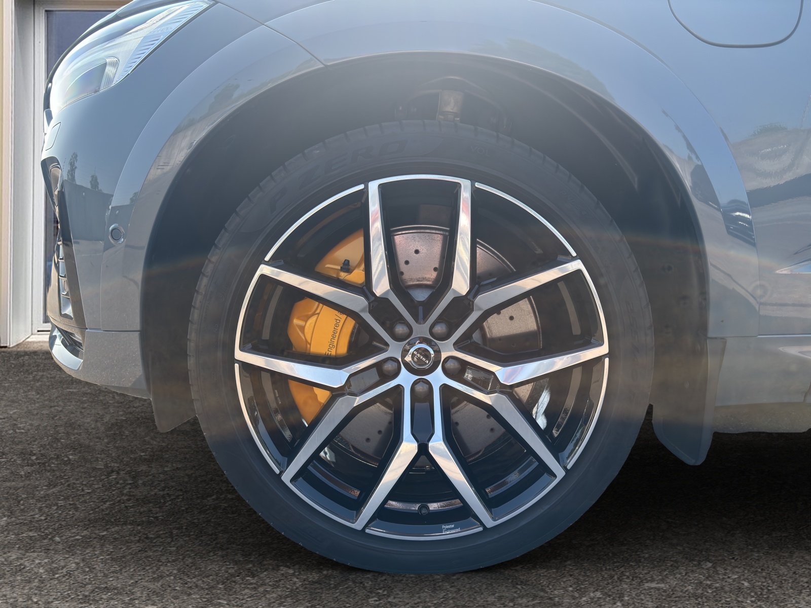 VOLVO XC60 2.0 T8 TE Polestar eAWD-image-18