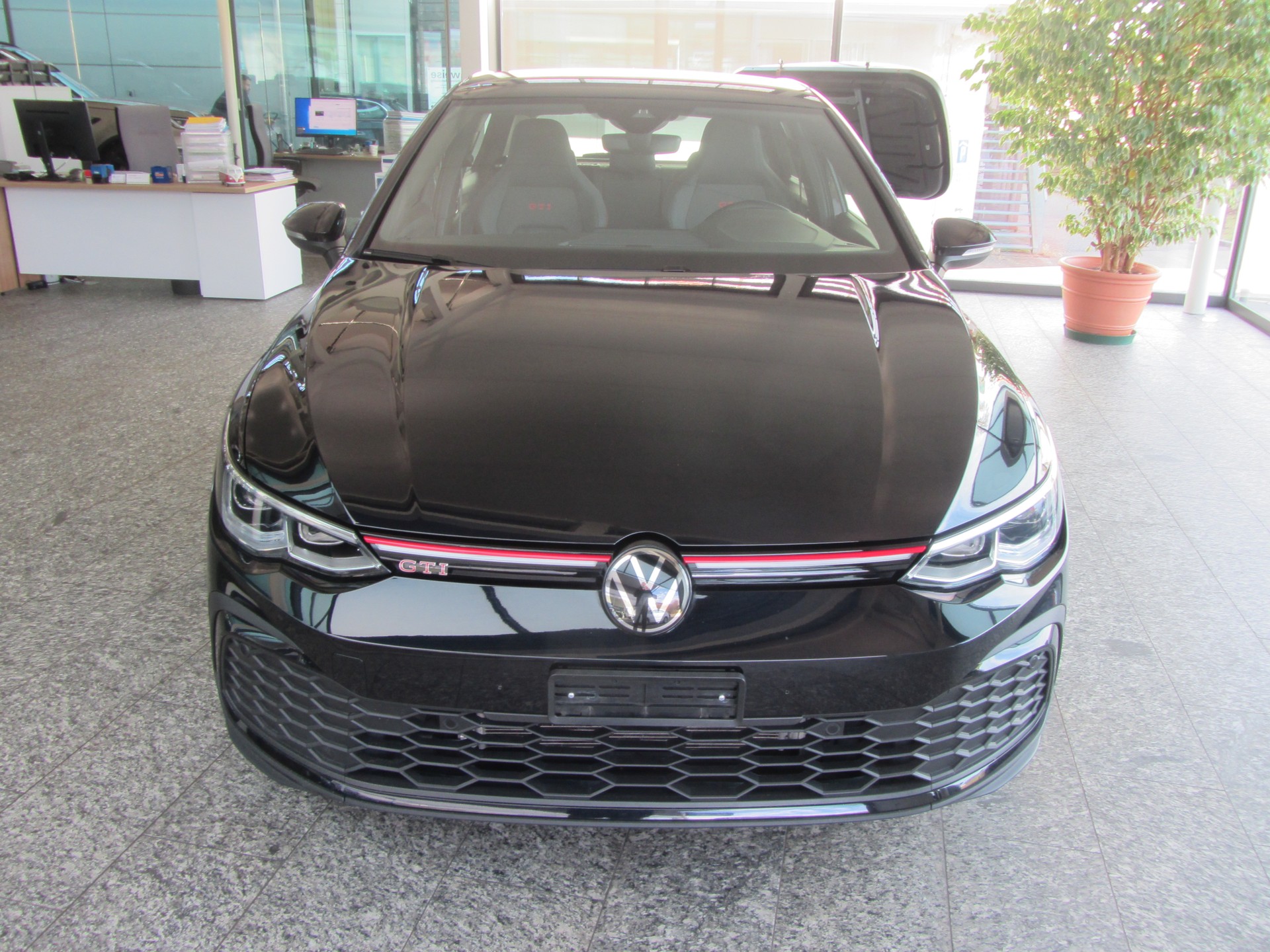 VW Golf 2.0 TSI GTI DSG-image-0