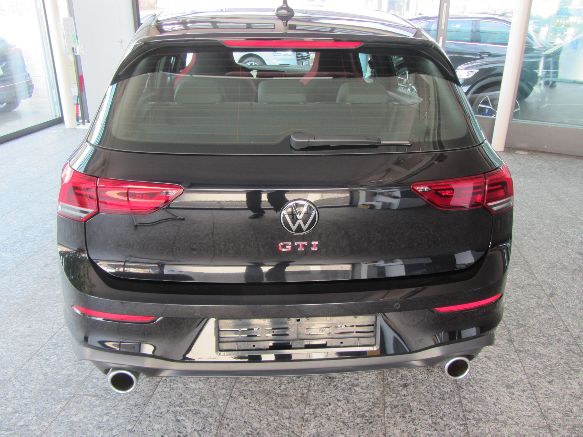 VW Golf 2.0 TSI GTI DSG-image-3