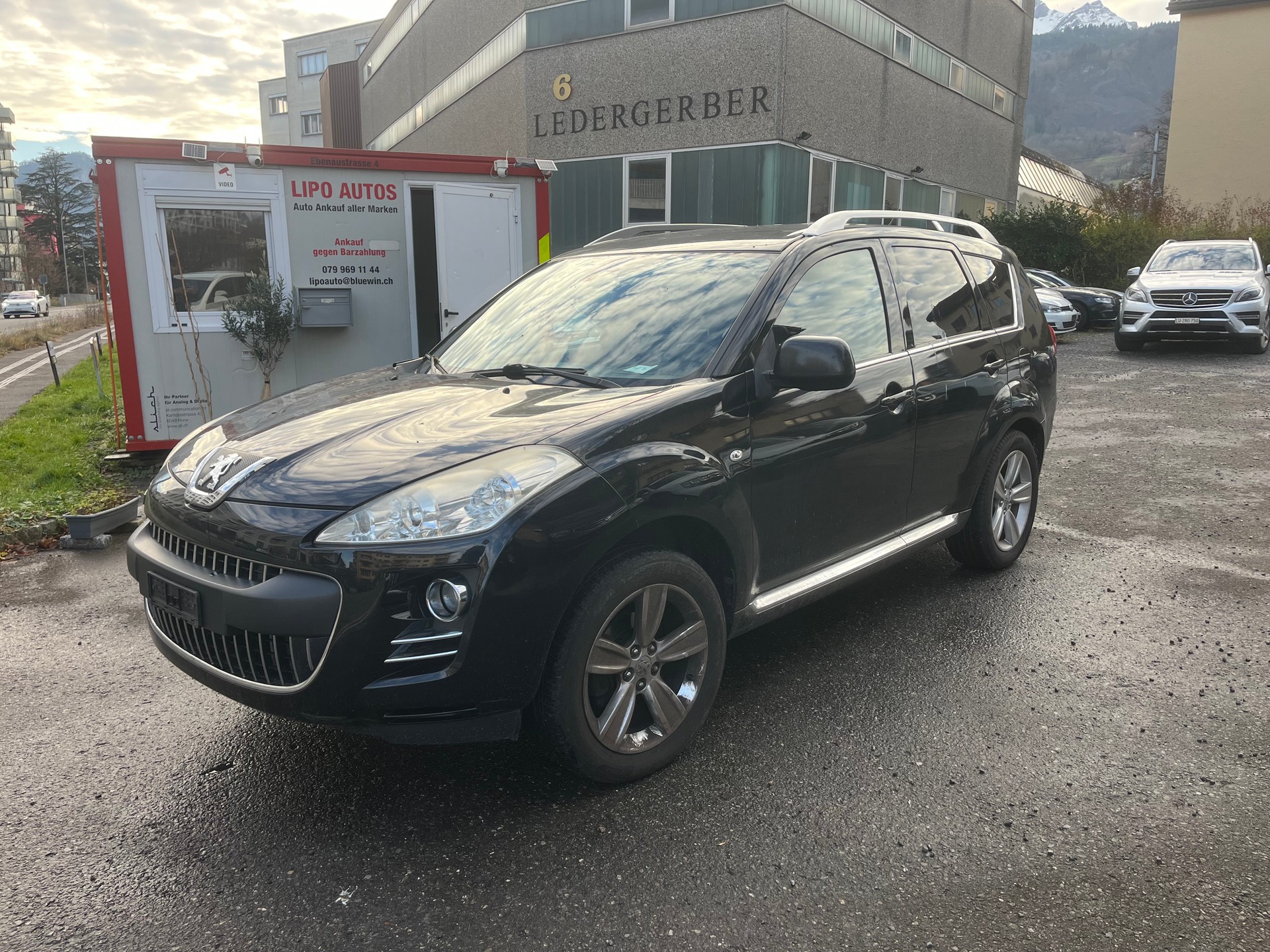 PEUGEOT 4007 2.2 HDi Dynamic DCS6-image-1